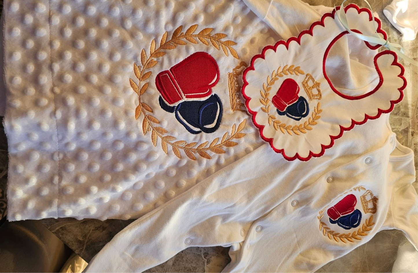 Boxing Gloves 3pc Set
