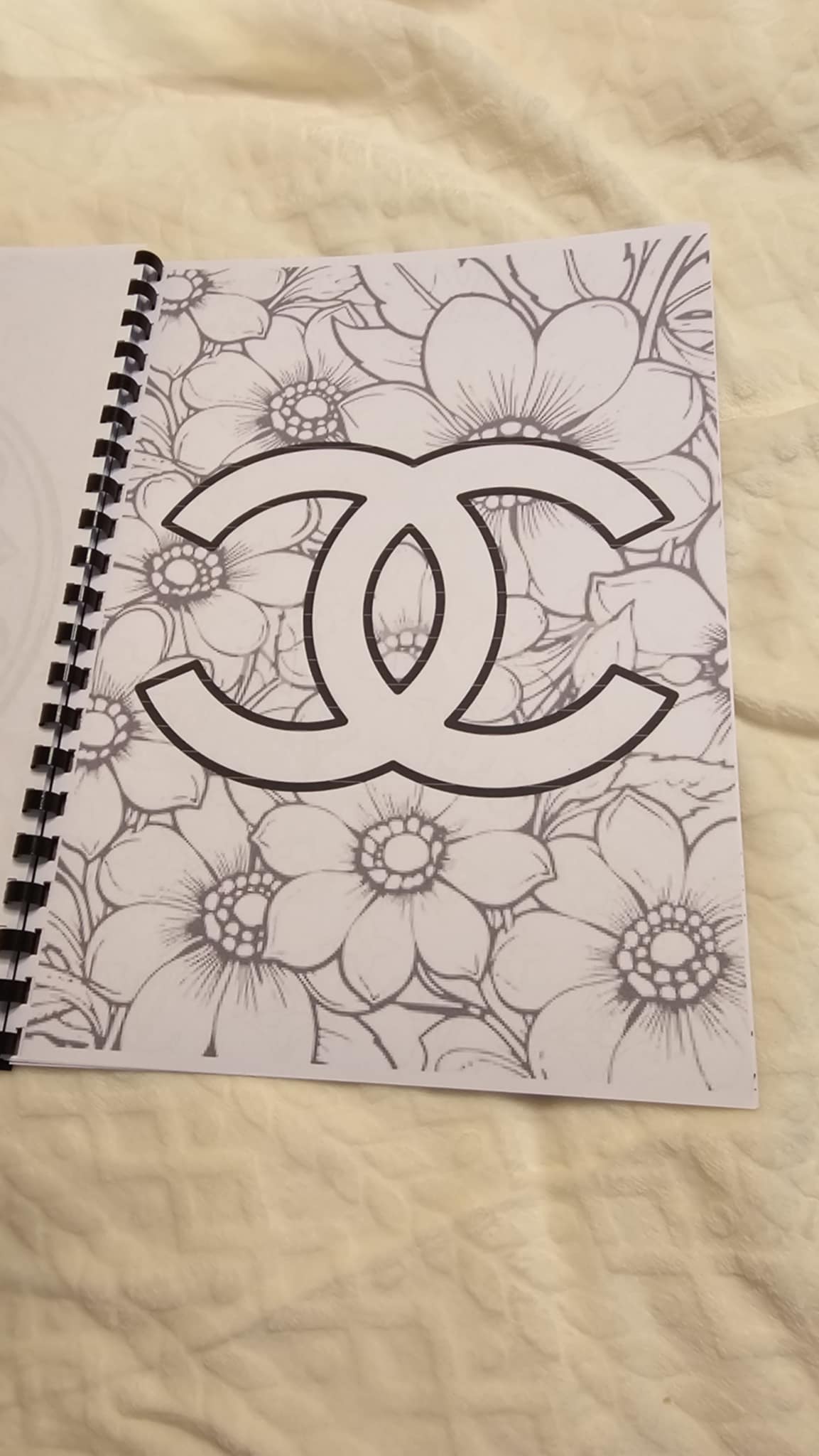 Designer Gal Colouring Book
