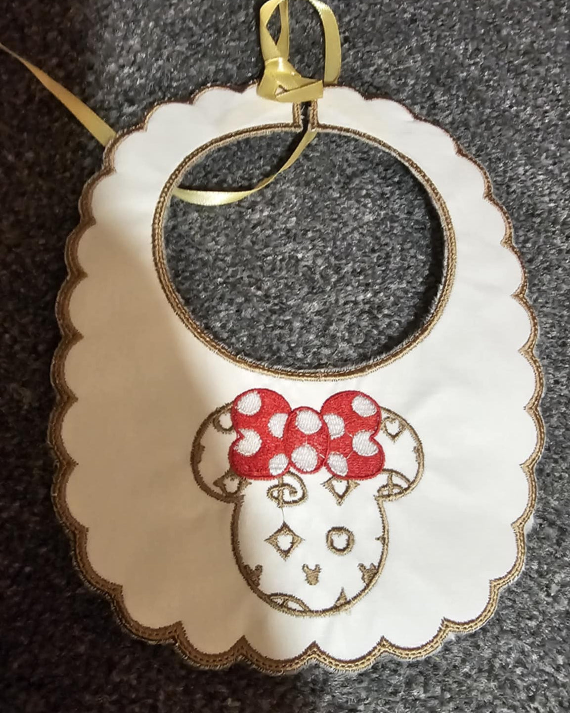 Minnie LV Style Bib IN STOCK/READY TO POST