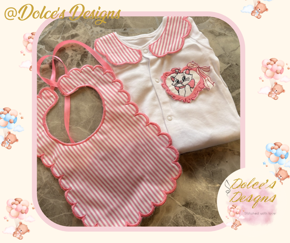 Marie 2 Piece Baby Set โ Scallop Bib & Embroidered Babygrow ๐๐พ