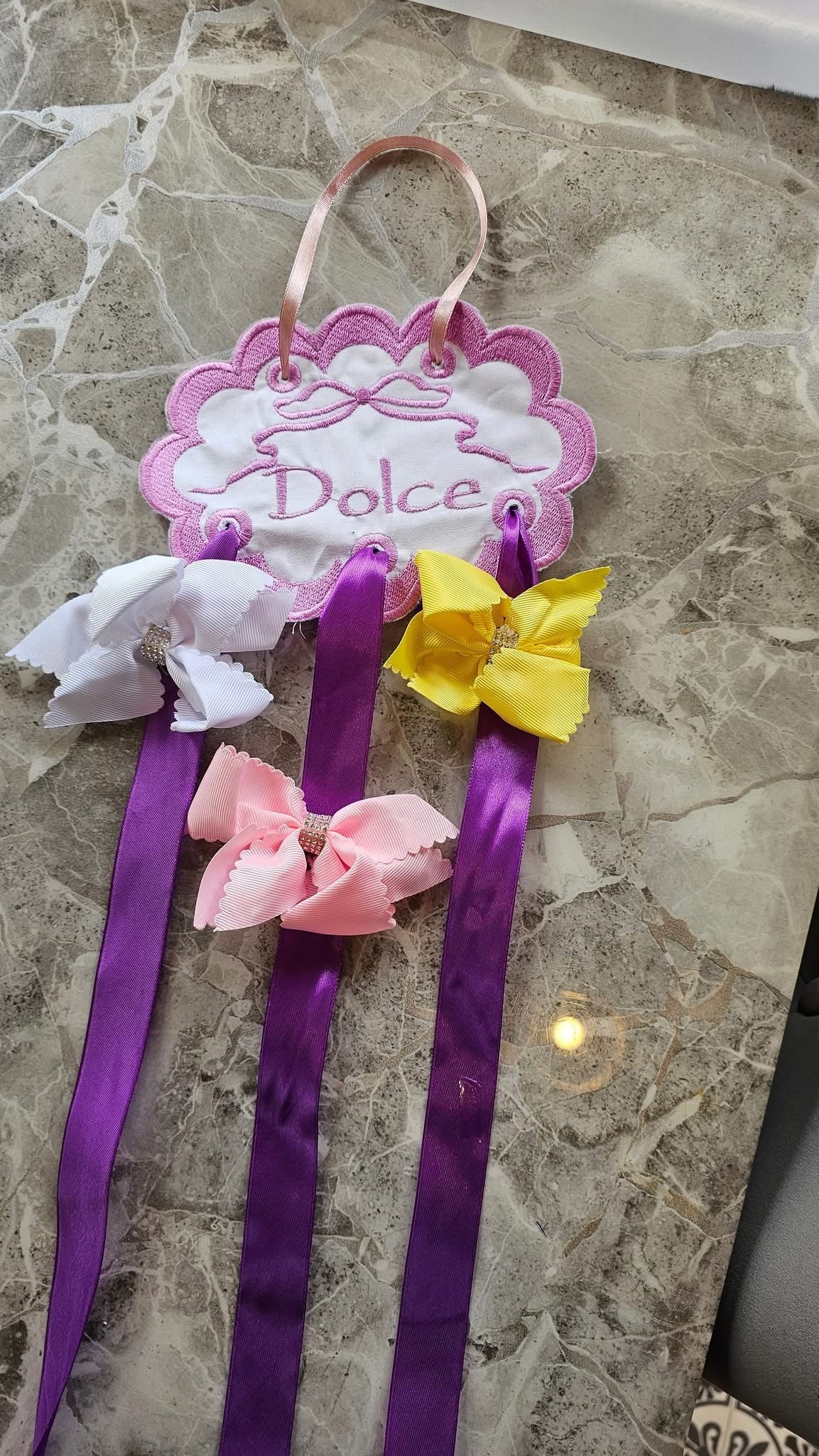 Hair bow holder