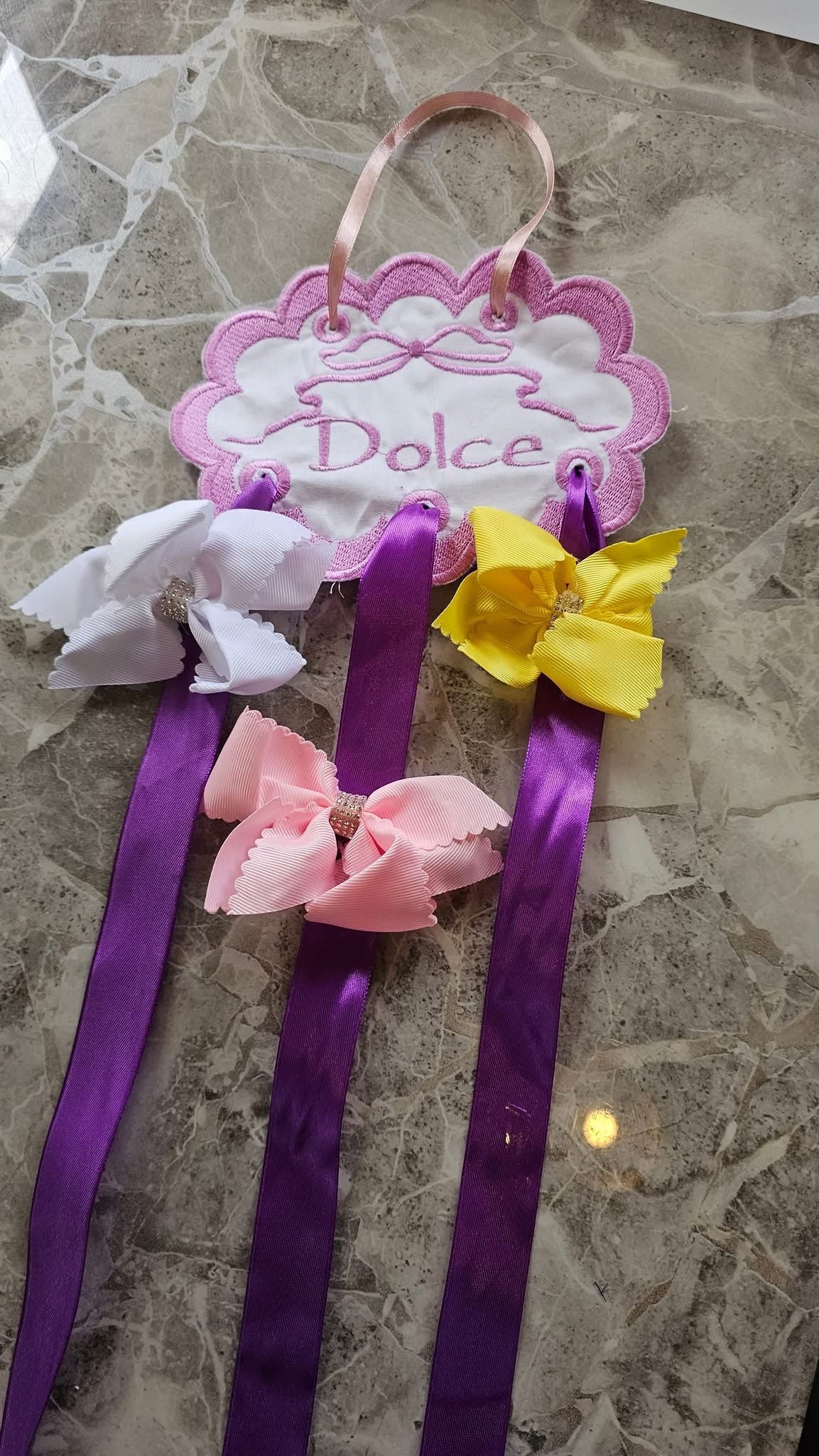 Hair bow holder