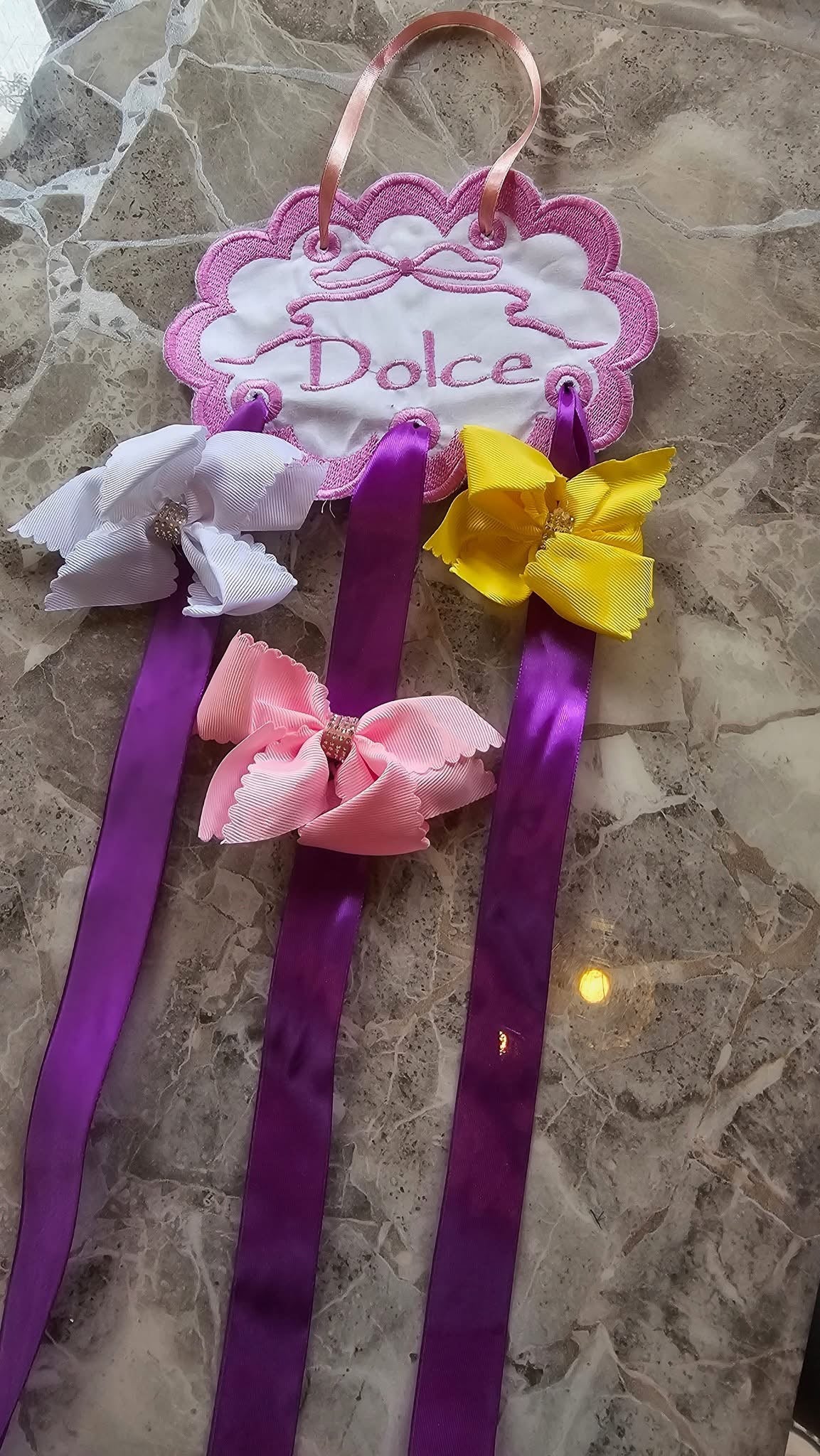 Hair bow holder