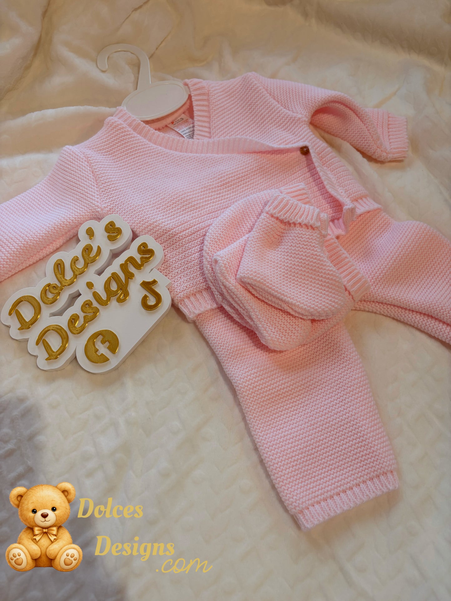 🧶 4 Piece Knitted Baby Set – 0-3 Month