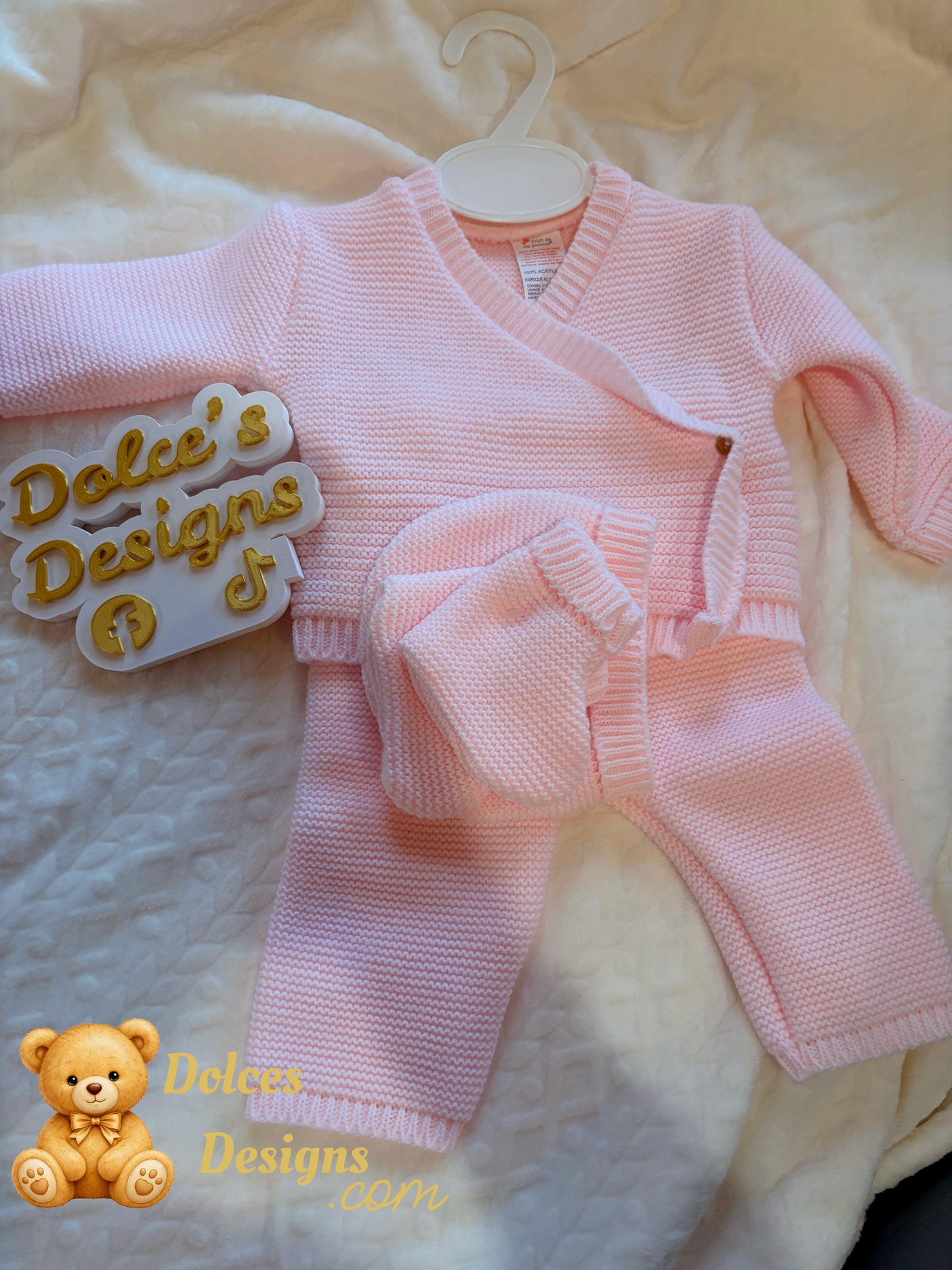 🧶 4 Piece Knitted Baby Set – 0-3 Month