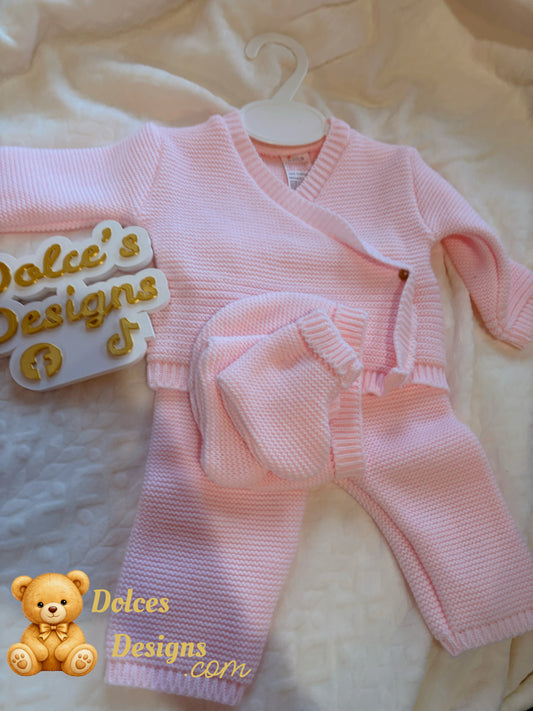 🧶 4 Piece Knitted Baby Set – 0-3 Month