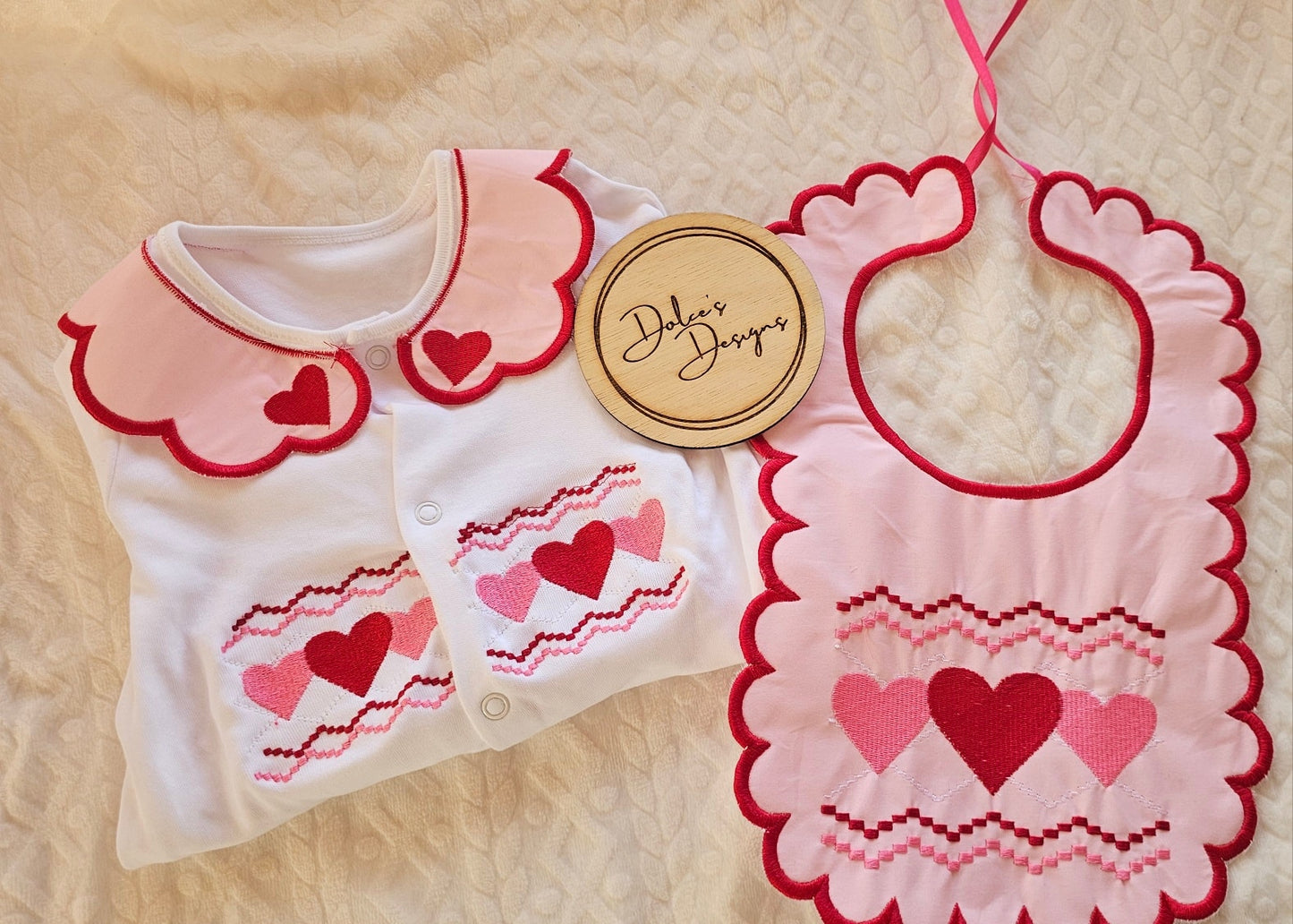 Valentines Love Smocked Effect Set
