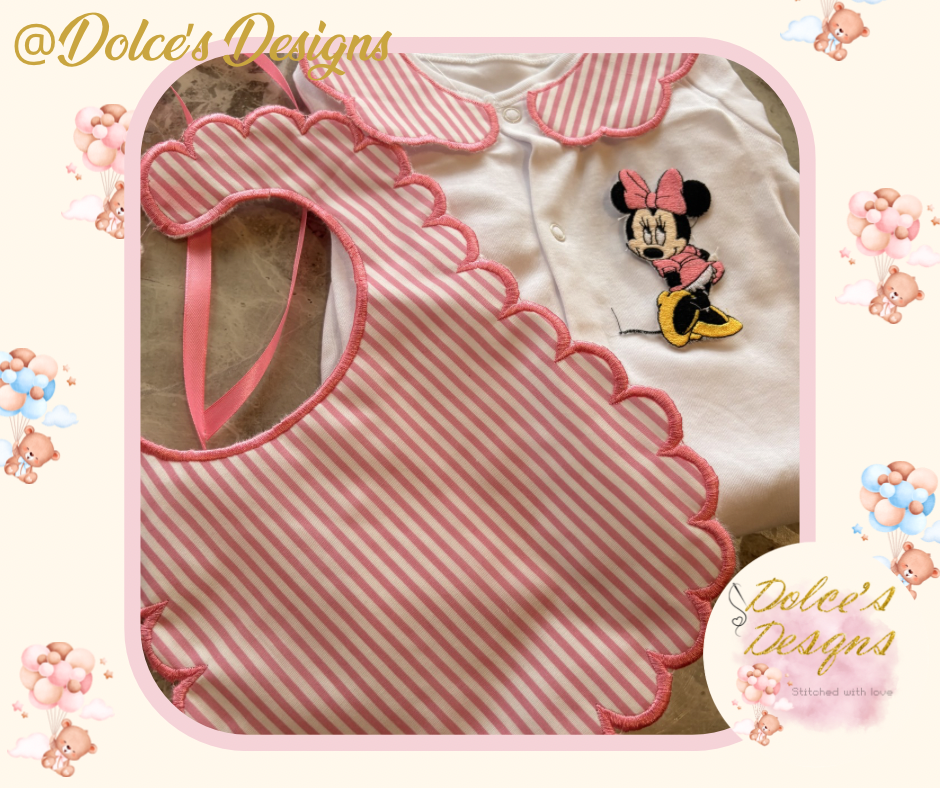 Minnie Mouse 2 Piece Baby Set – Scallop Bib & Embroidered Babygrow 🎀