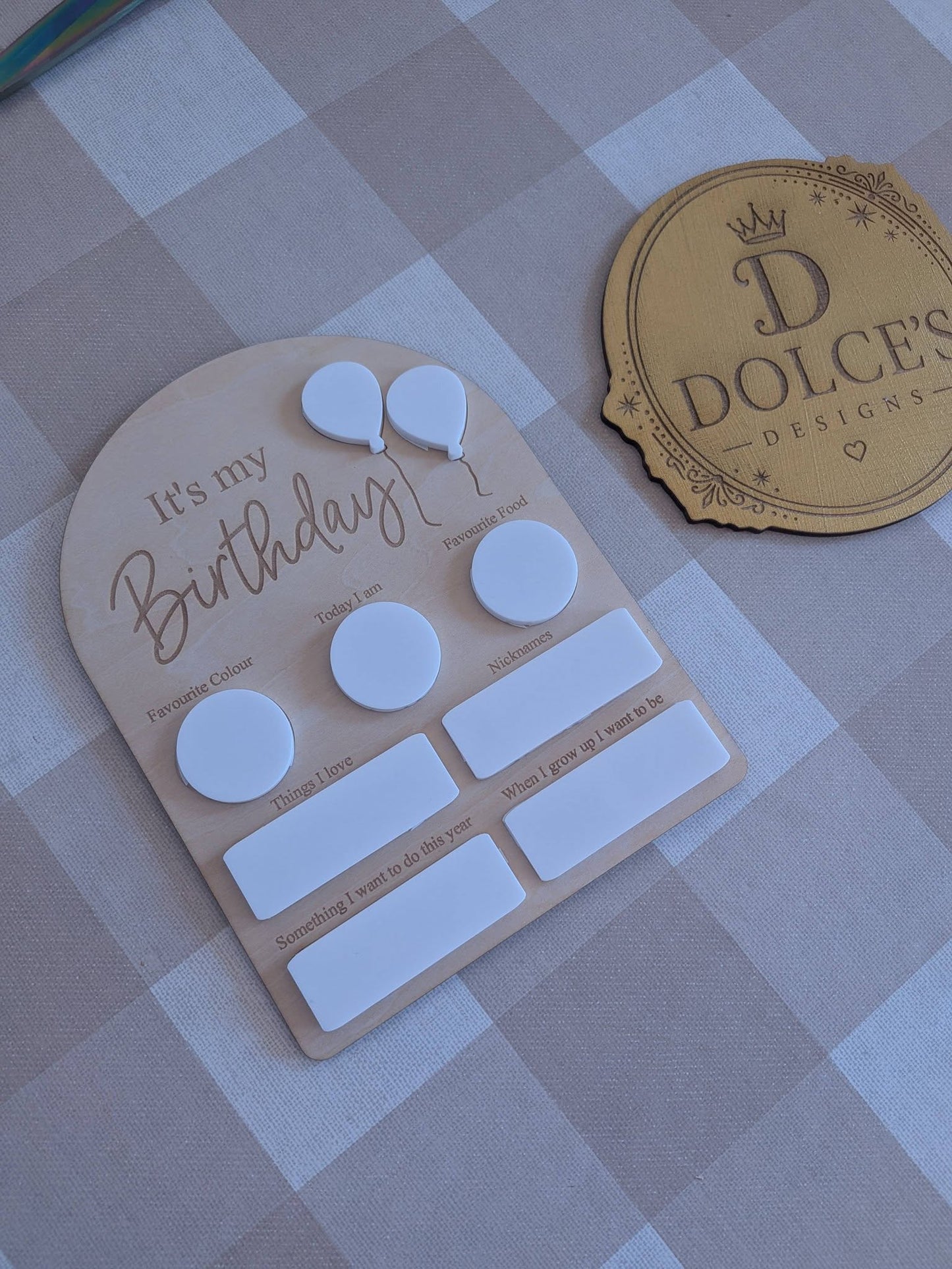 Reusable Birthday Board – Wooden Birthday Interview Board