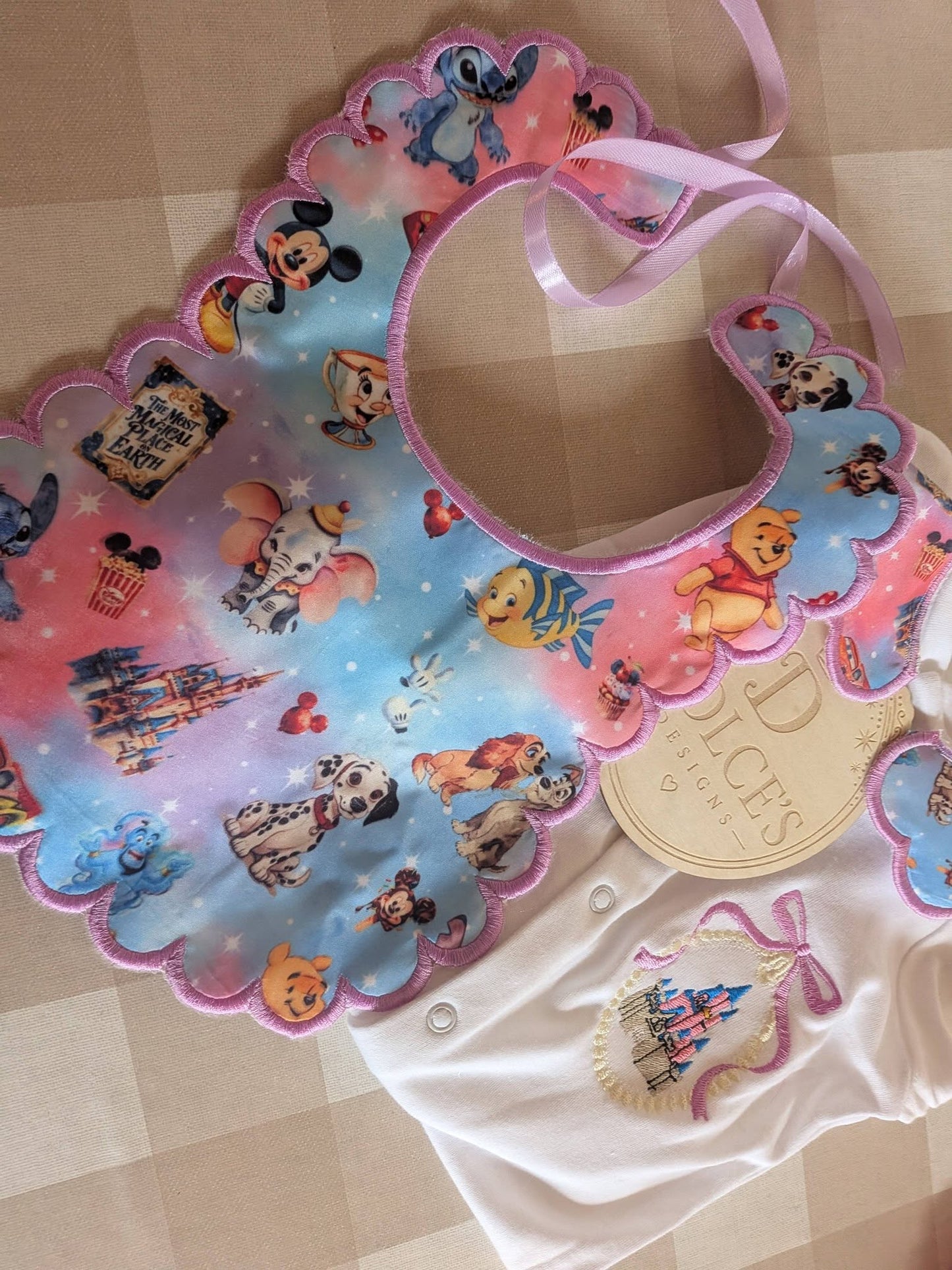 Personalised Traditional Disney  Baby Set – Babygrow & Bib