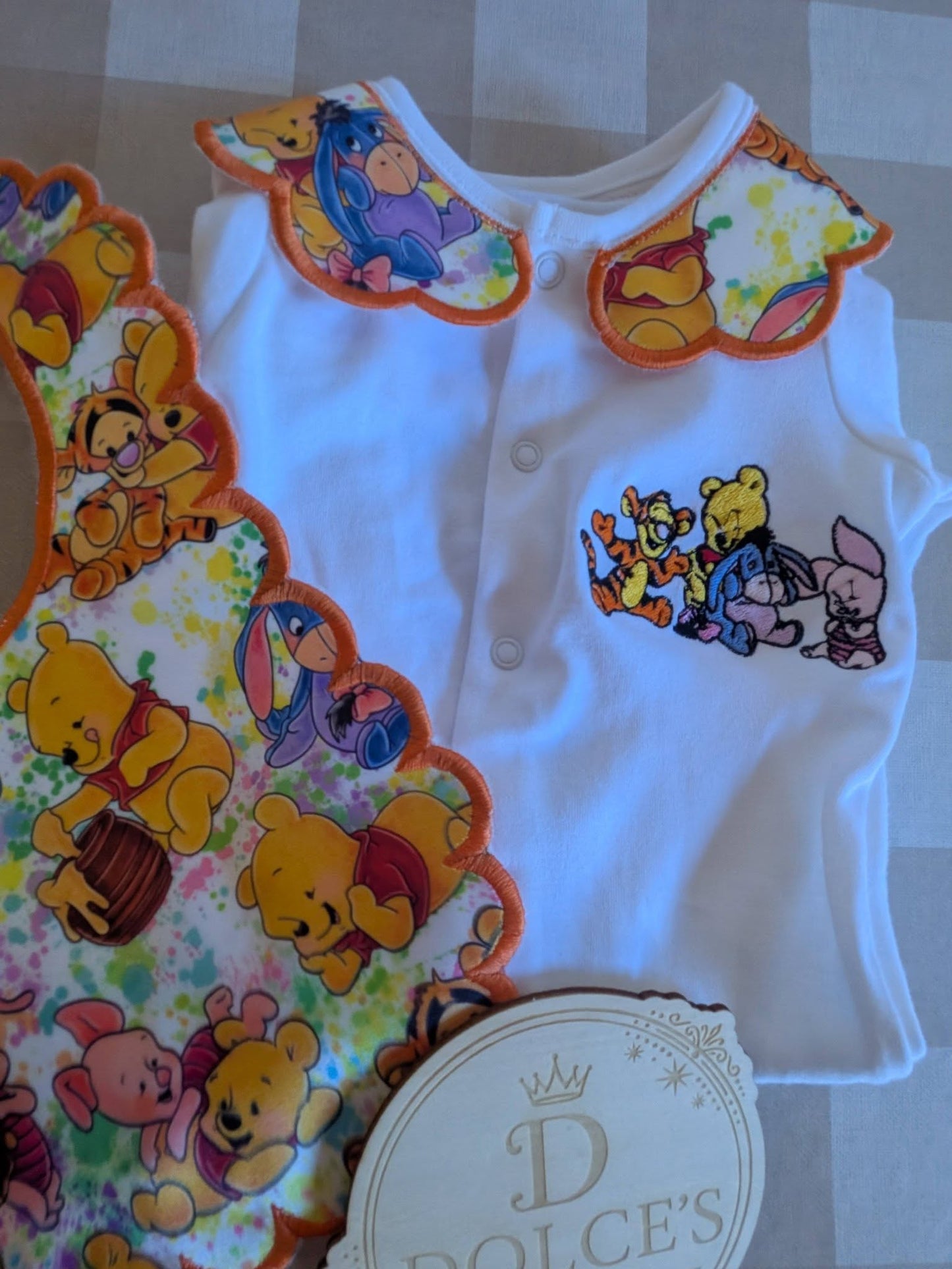 Winnie the Pooh & Friends Personalised Baby Set