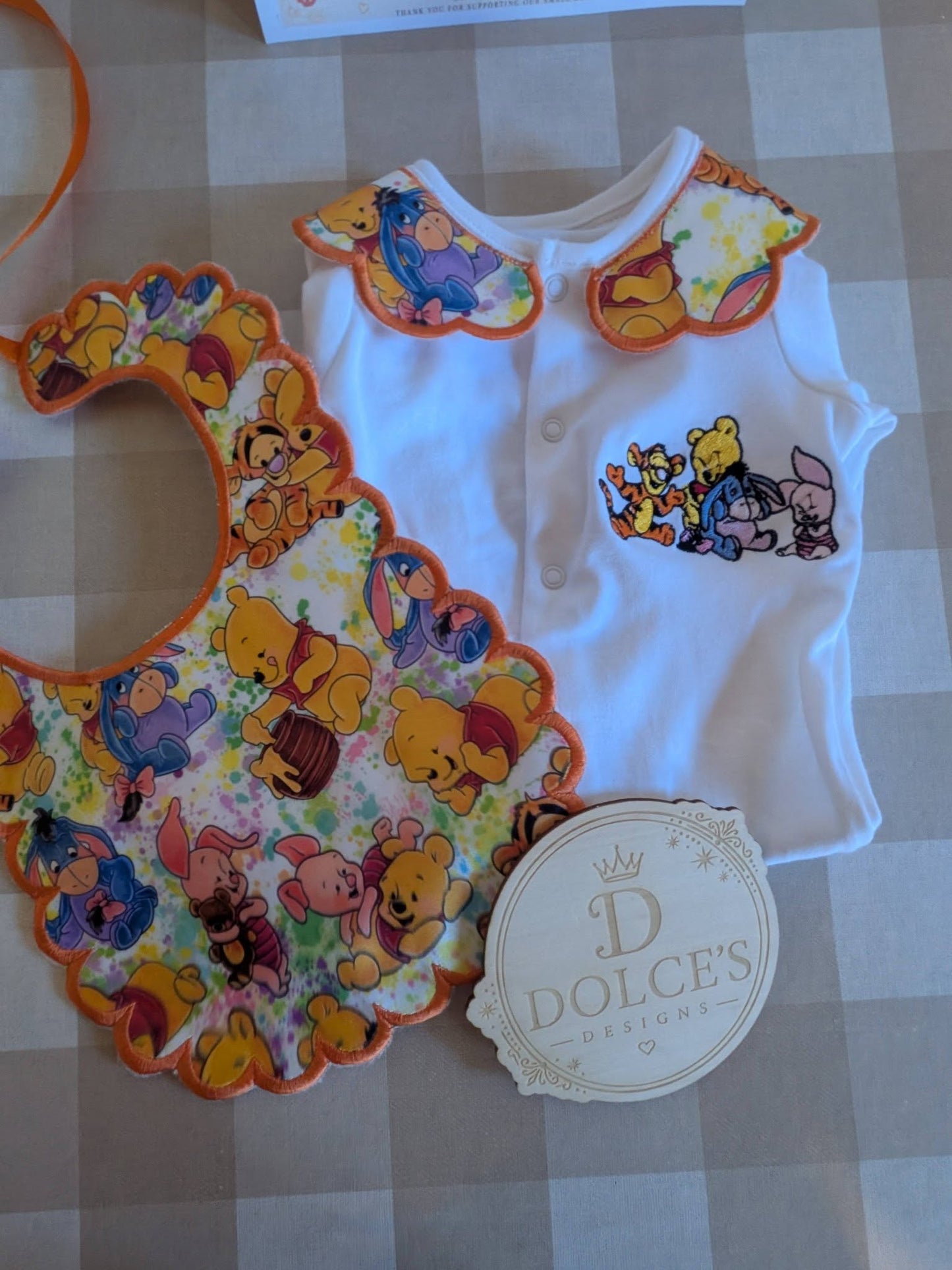 Winnie the Pooh & Friends Personalised Baby Set