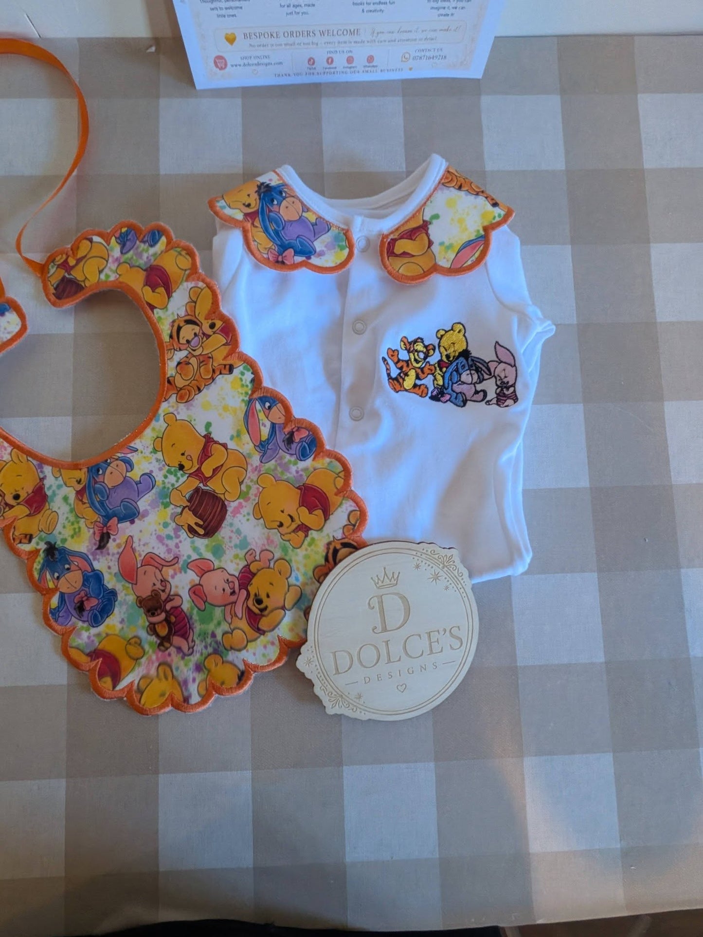 Winnie the Pooh & Friends Personalised Baby Set