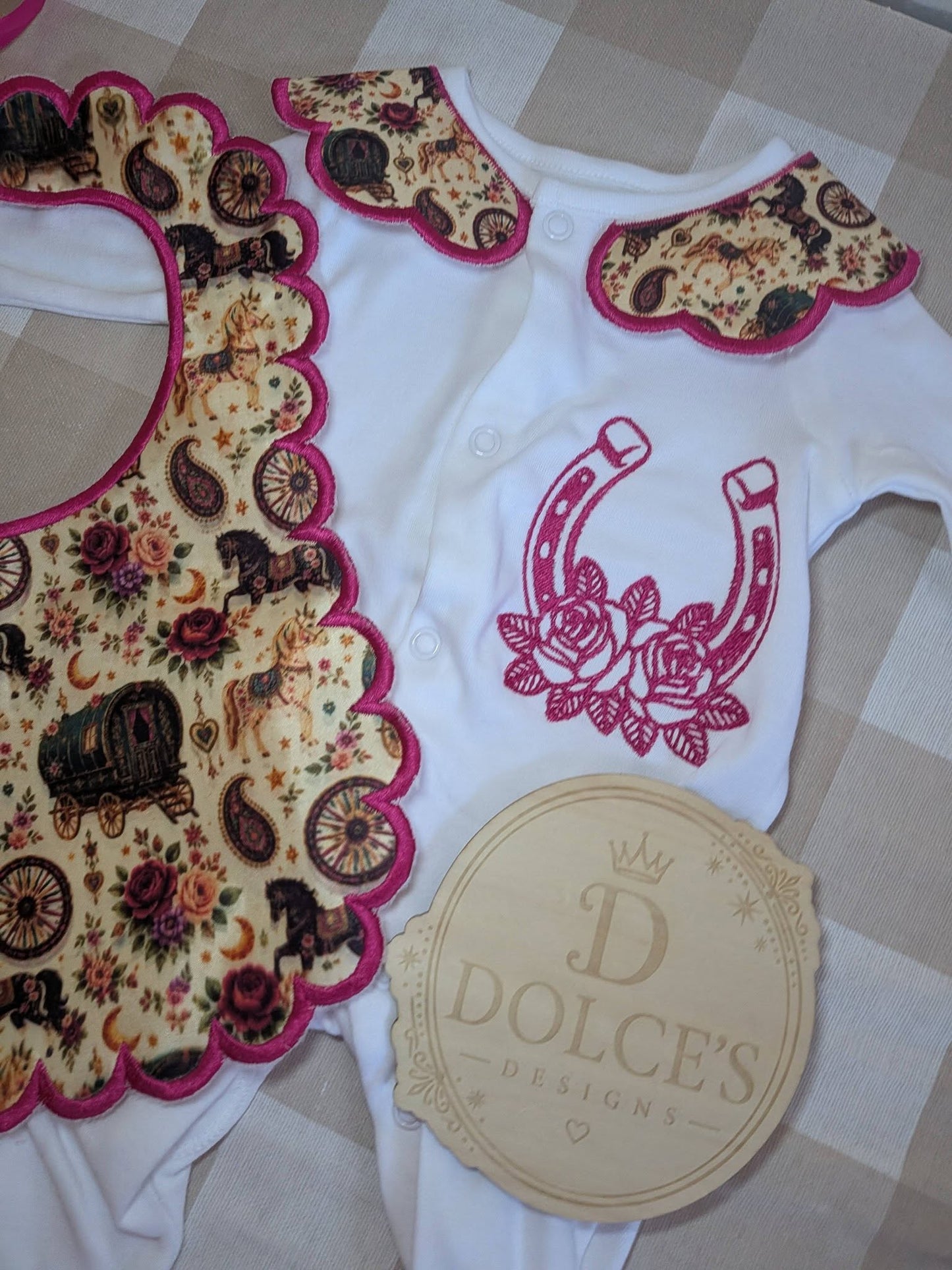 Personalised Romany Gypsy Traveller Wagon Baby Girl Set | Embroidered Babygrow & Handmade Bib