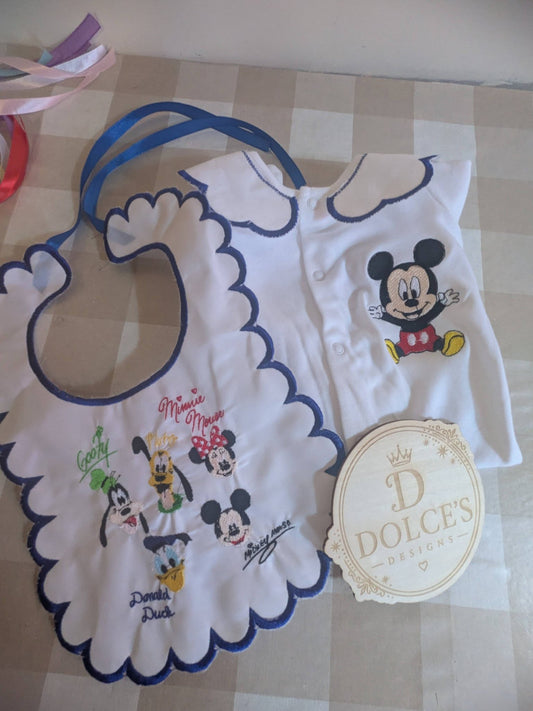 Cute Mouse Baby Gift Set | Embroidered Peter Pan Collar Babygrow & Matching Bib | Boutique Baby Outfit | Personalised
