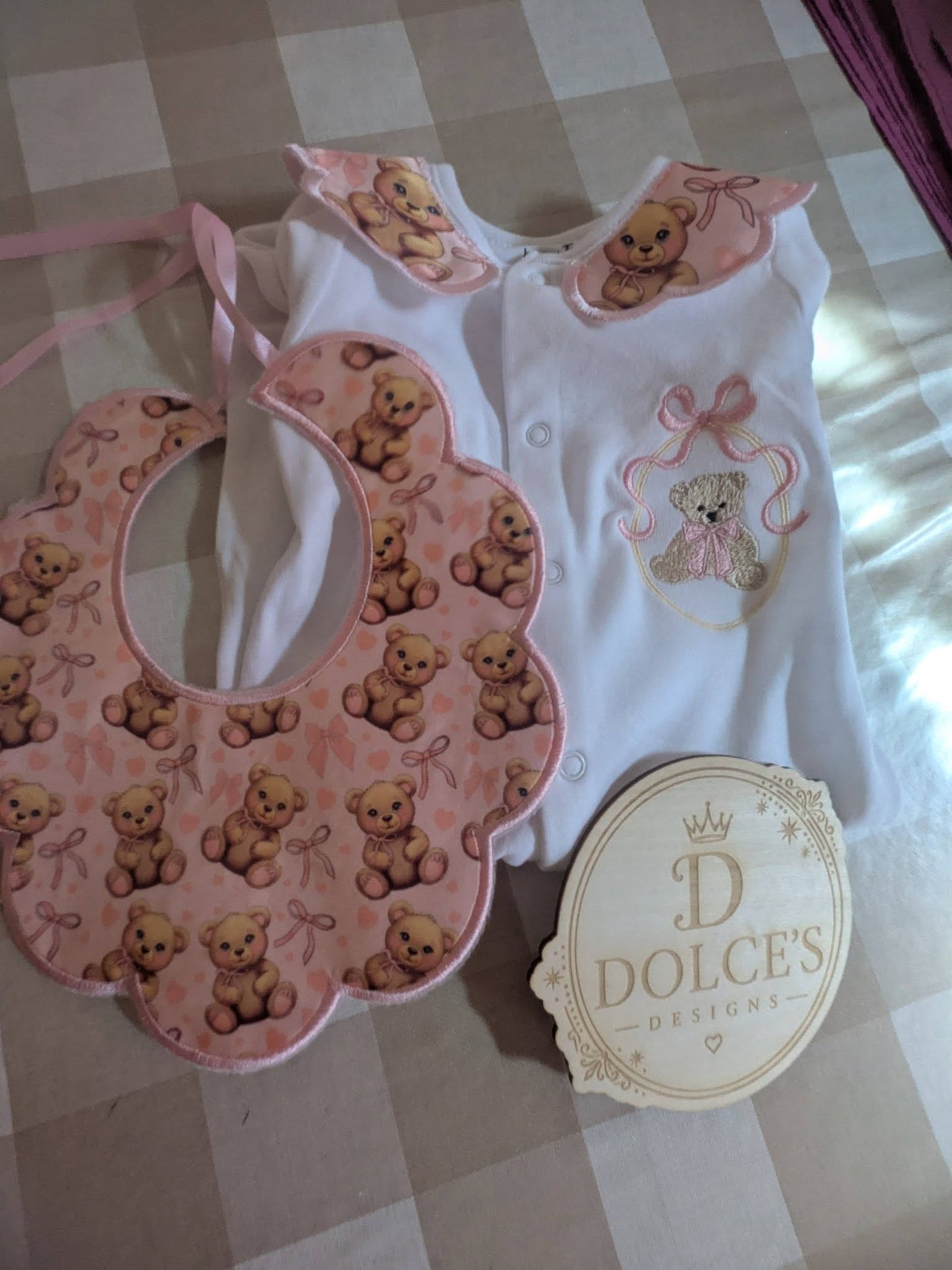 Luxury Pink Teddy Bear Baby Gift Set | Embroidered Peter Pan Collar Babygrow & Matching Bib | Boutique Baby Girl Outfit | Personalised