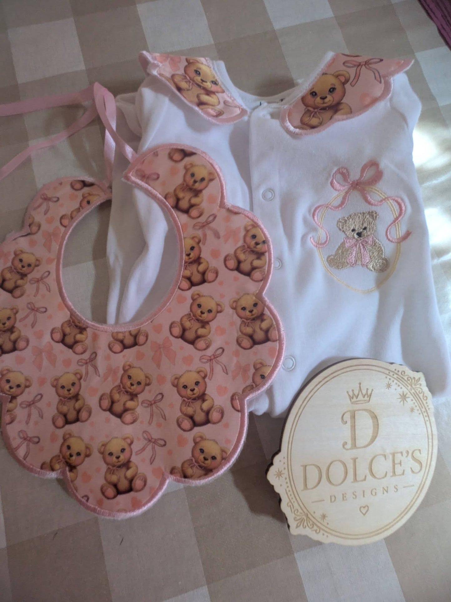 Luxury Pink Teddy Bear Baby Gift Set | Embroidered Peter Pan Collar Babygrow & Matching Bib | Boutique Baby Girl Outfit | Personalised