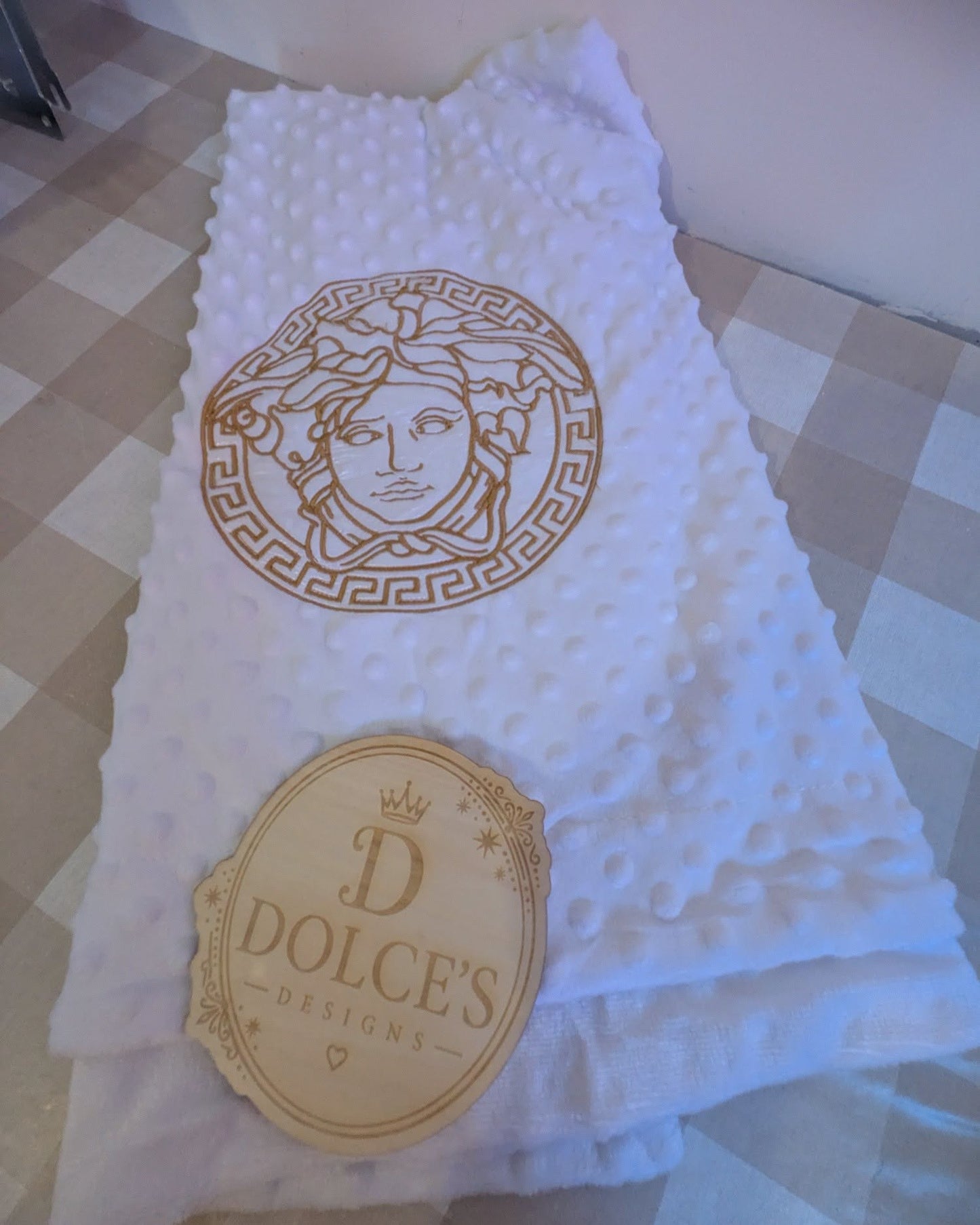 Luxury Gold Emblem Baby Blanket – White Embroidered Soft Textured Blanket