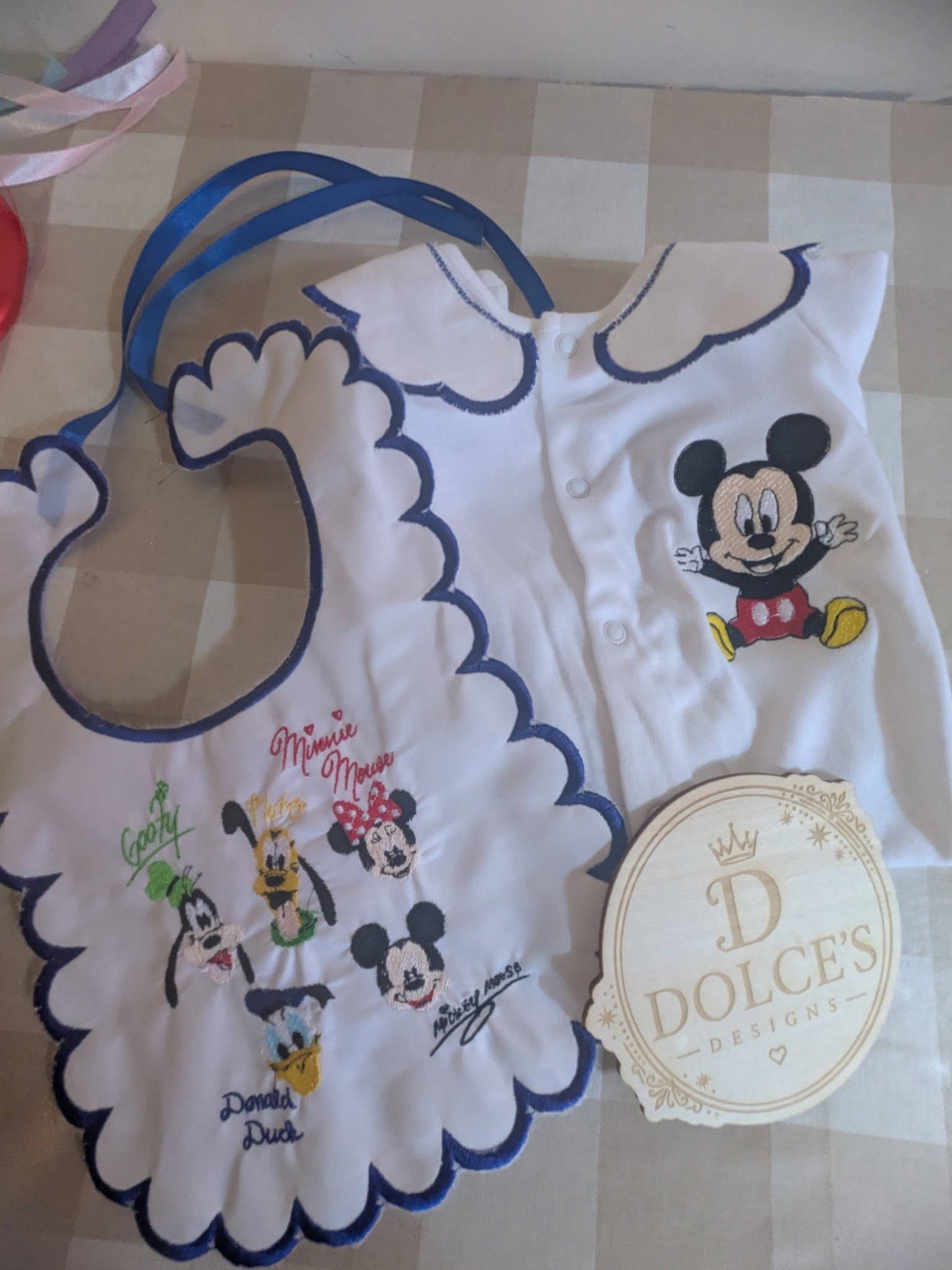 Cute Mouse Baby Gift Set | Embroidered Peter Pan Collar Babygrow & Matching Bib | Boutique Baby Outfit | Personalised
