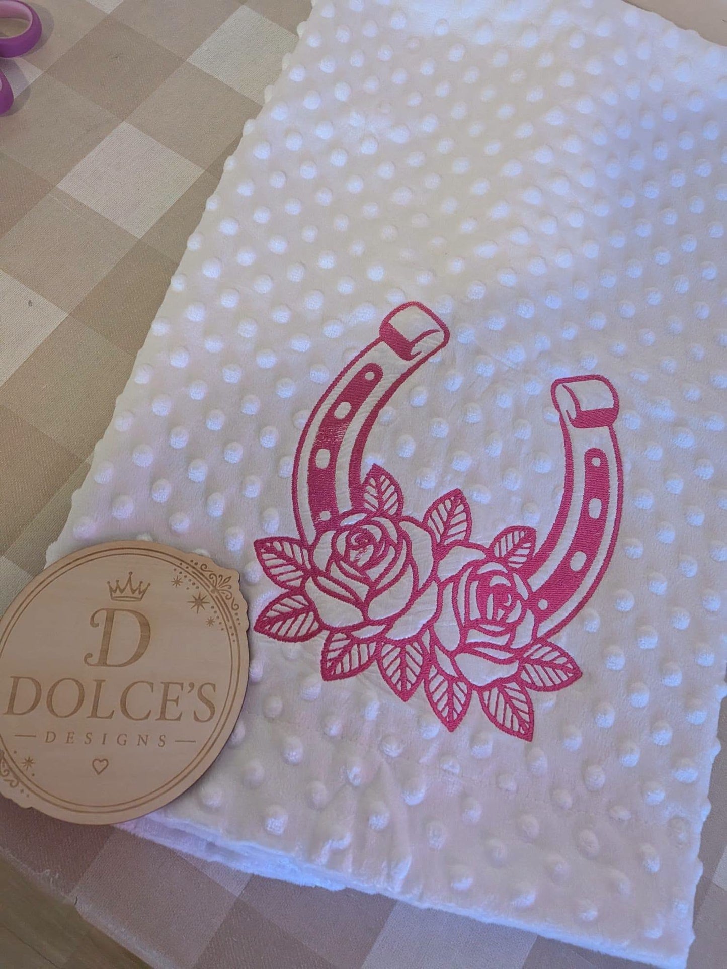 Horseshoe & Roses Baby Blanket – Pink Embroidered Design