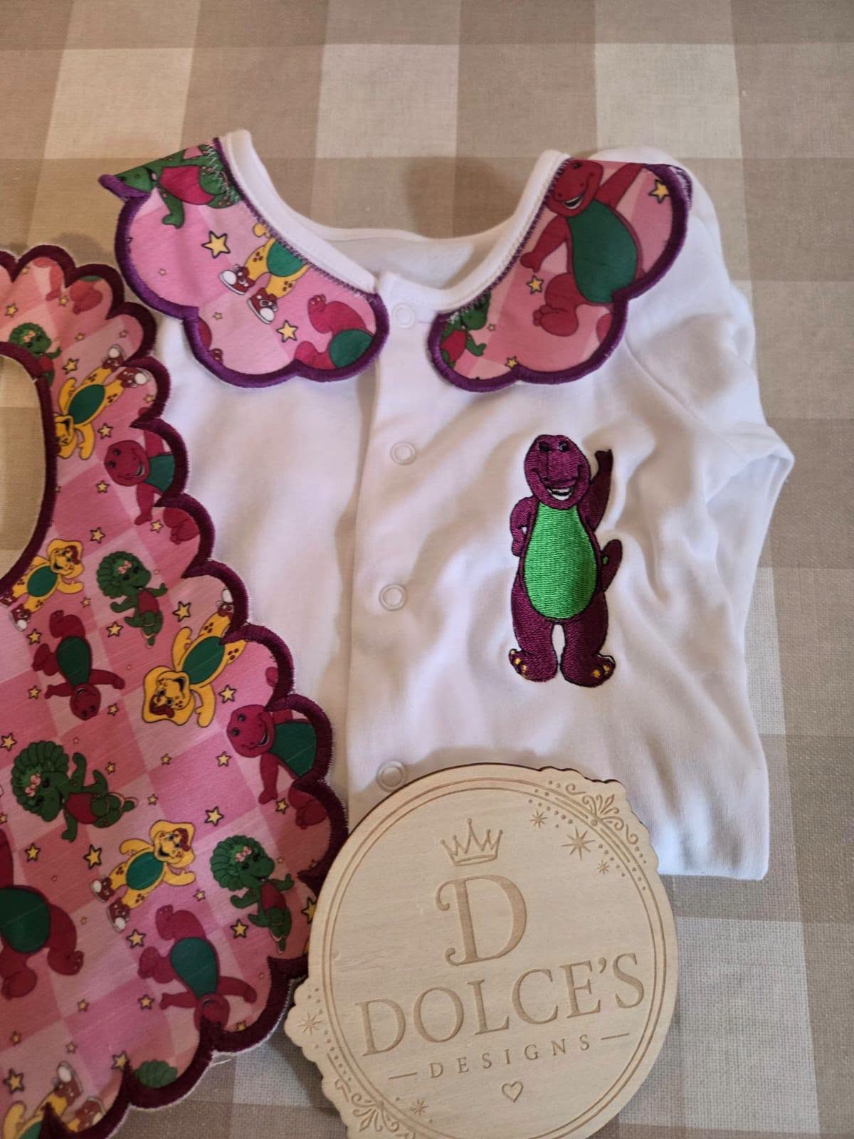Barney 2pc Bib & Babygrow Set | Baby Gift Set | Newborn to 12–18 Months