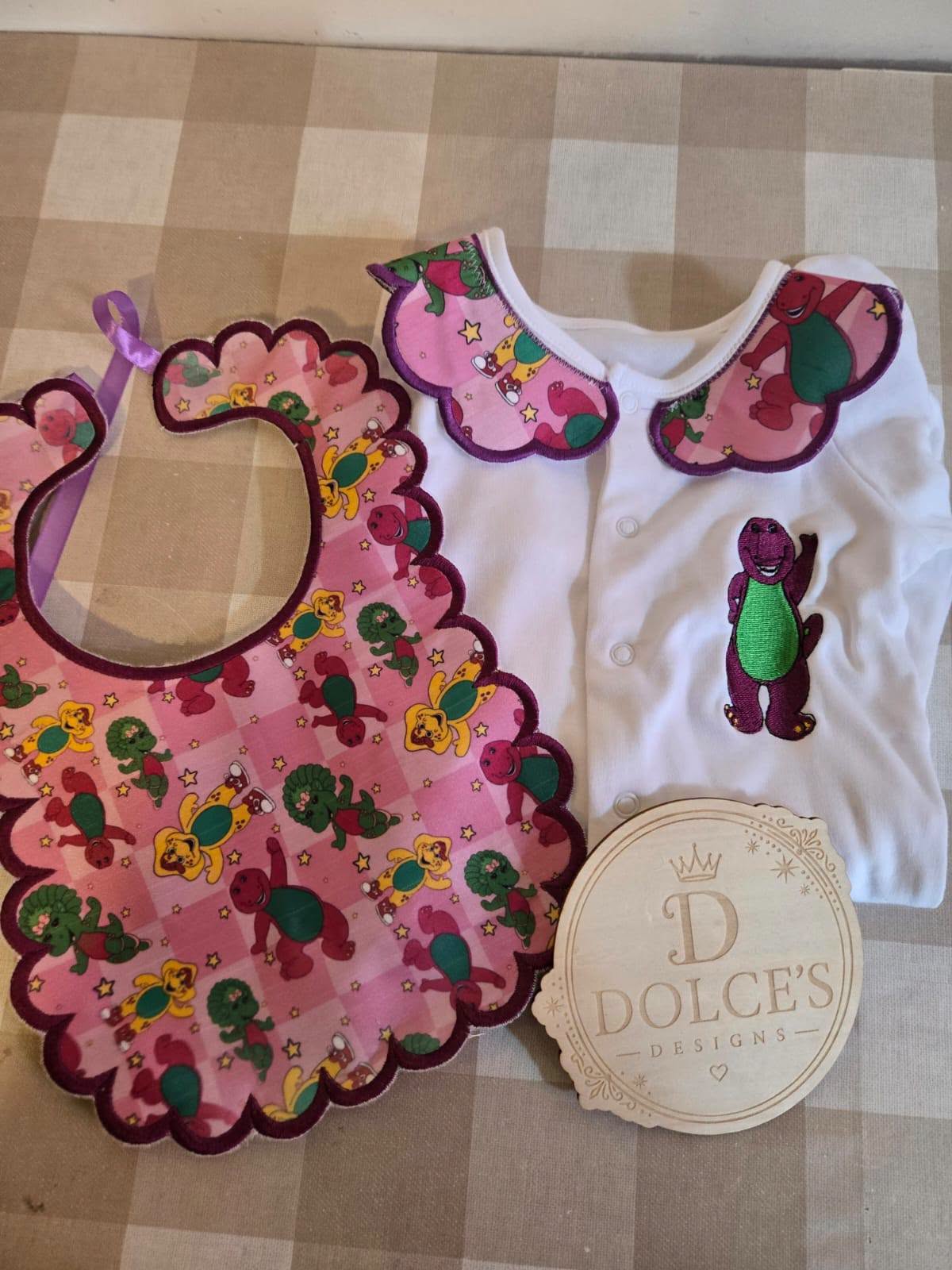 Barney 2pc Bib & Babygrow Set | Baby Gift Set | Newborn to 12–18 Months