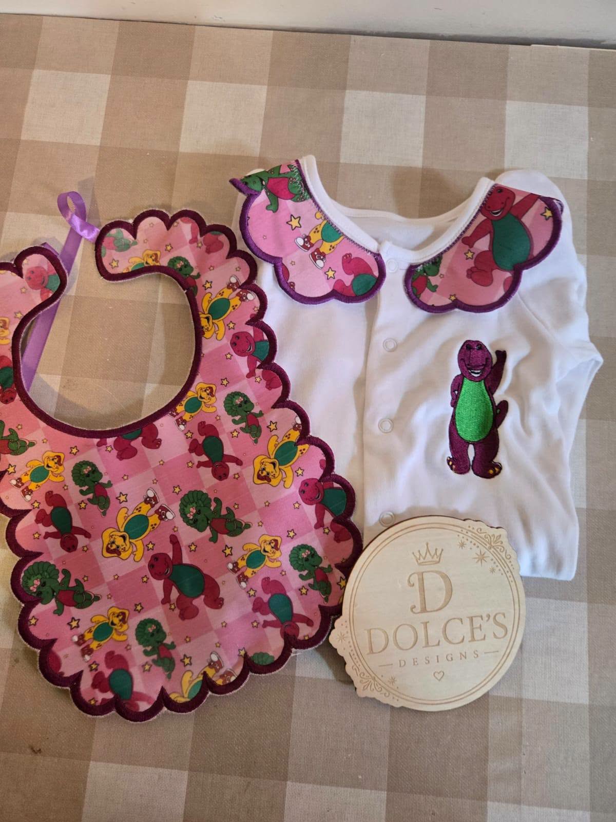 Barney 2pc Bib & Babygrow Set | Baby Gift Set | Newborn to 12–18 Months