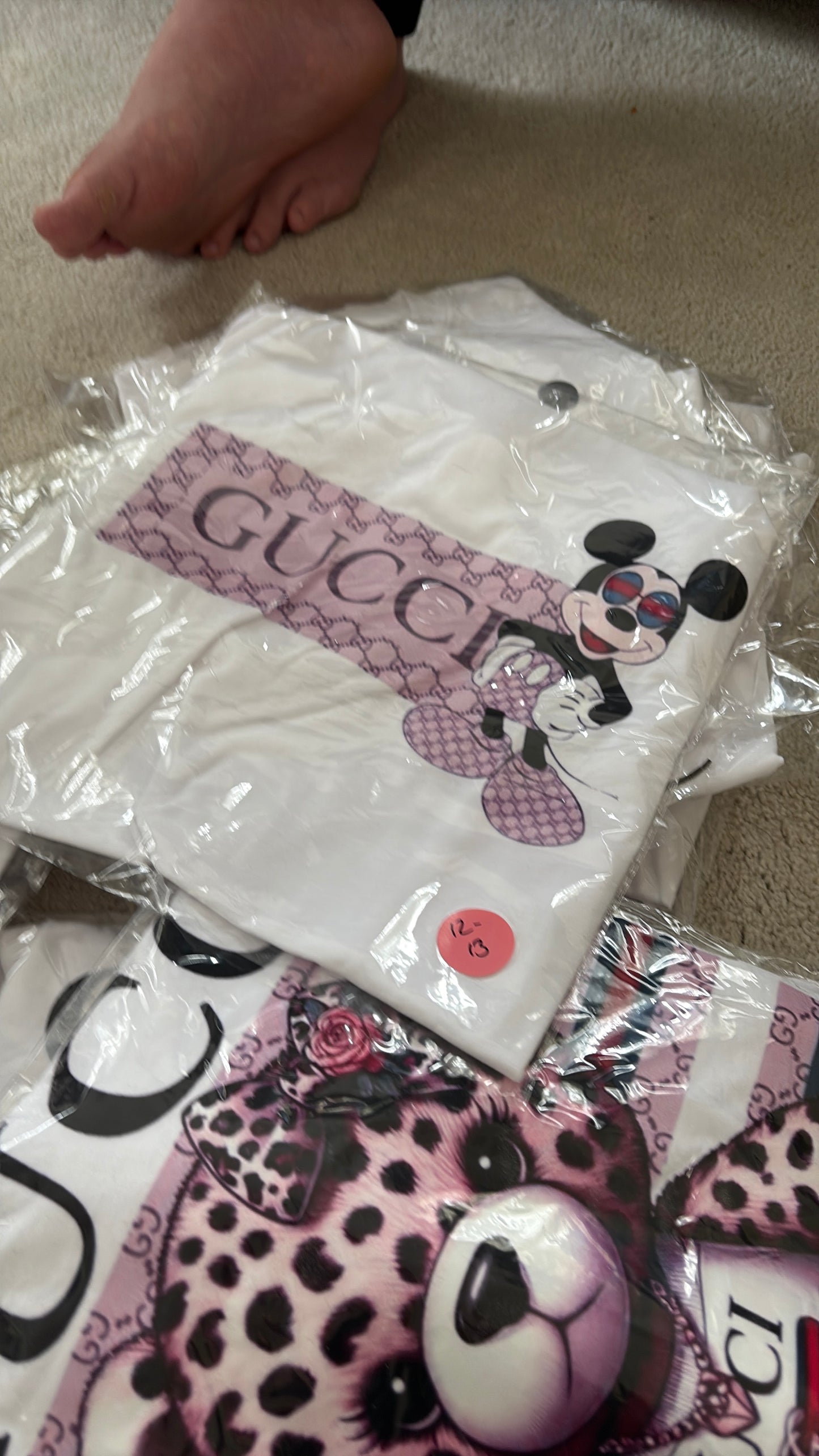 KIDS T SHIRTS BOYS AND GIRLS HUSE SALE CLEARANCE ONCE THERE GONE THERE GONE!!!