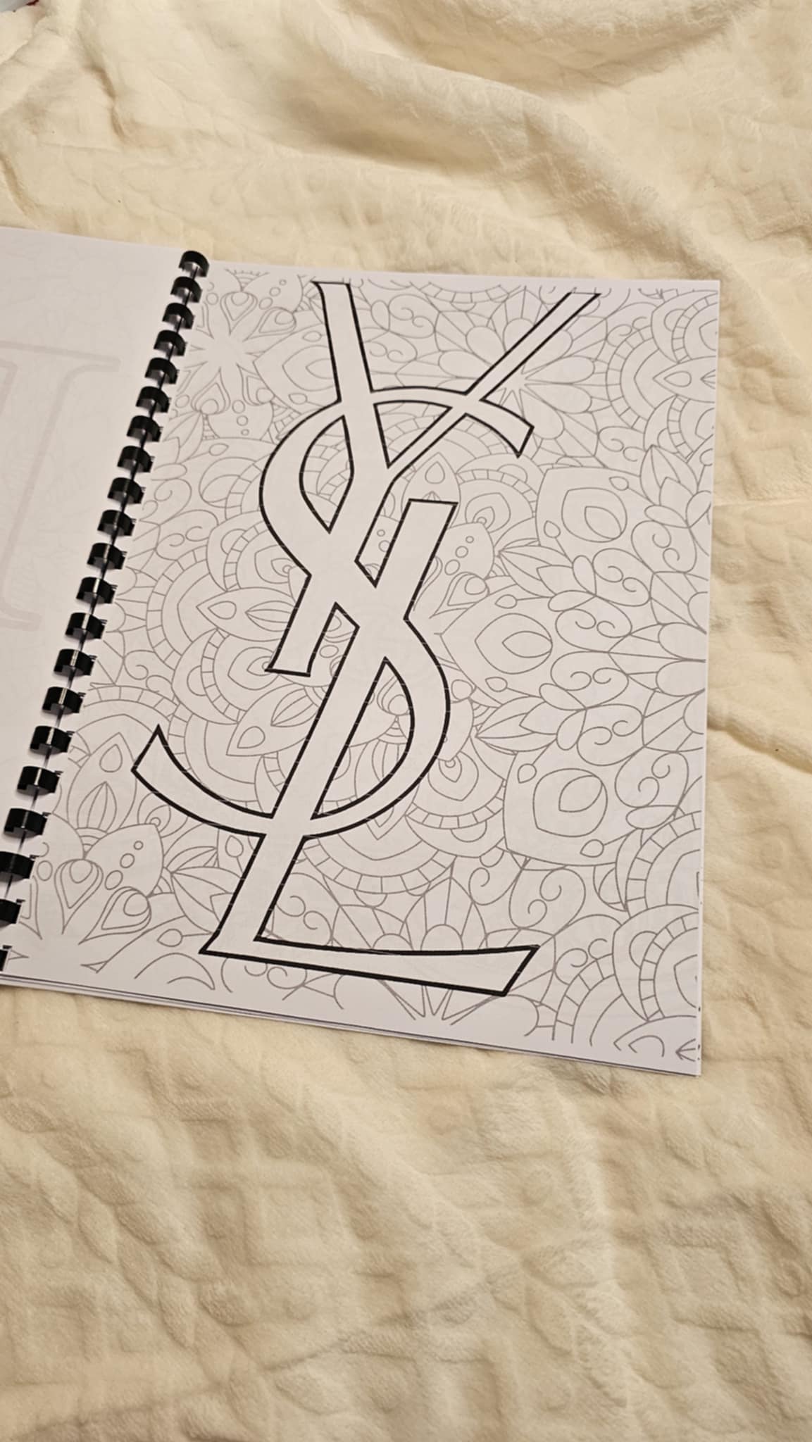 Designer Gal Colouring Book