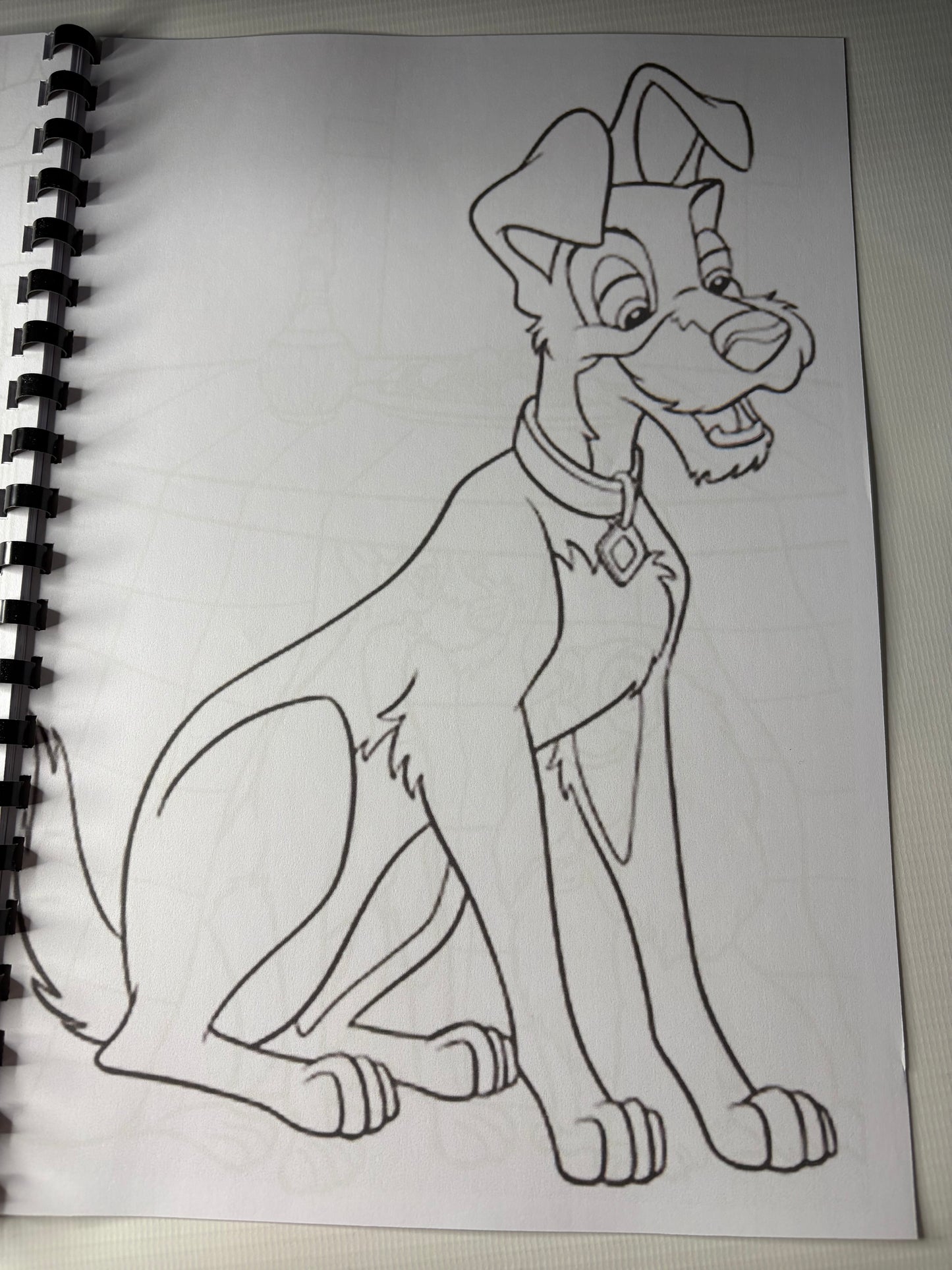 Lady & the Tramp Colouring Book