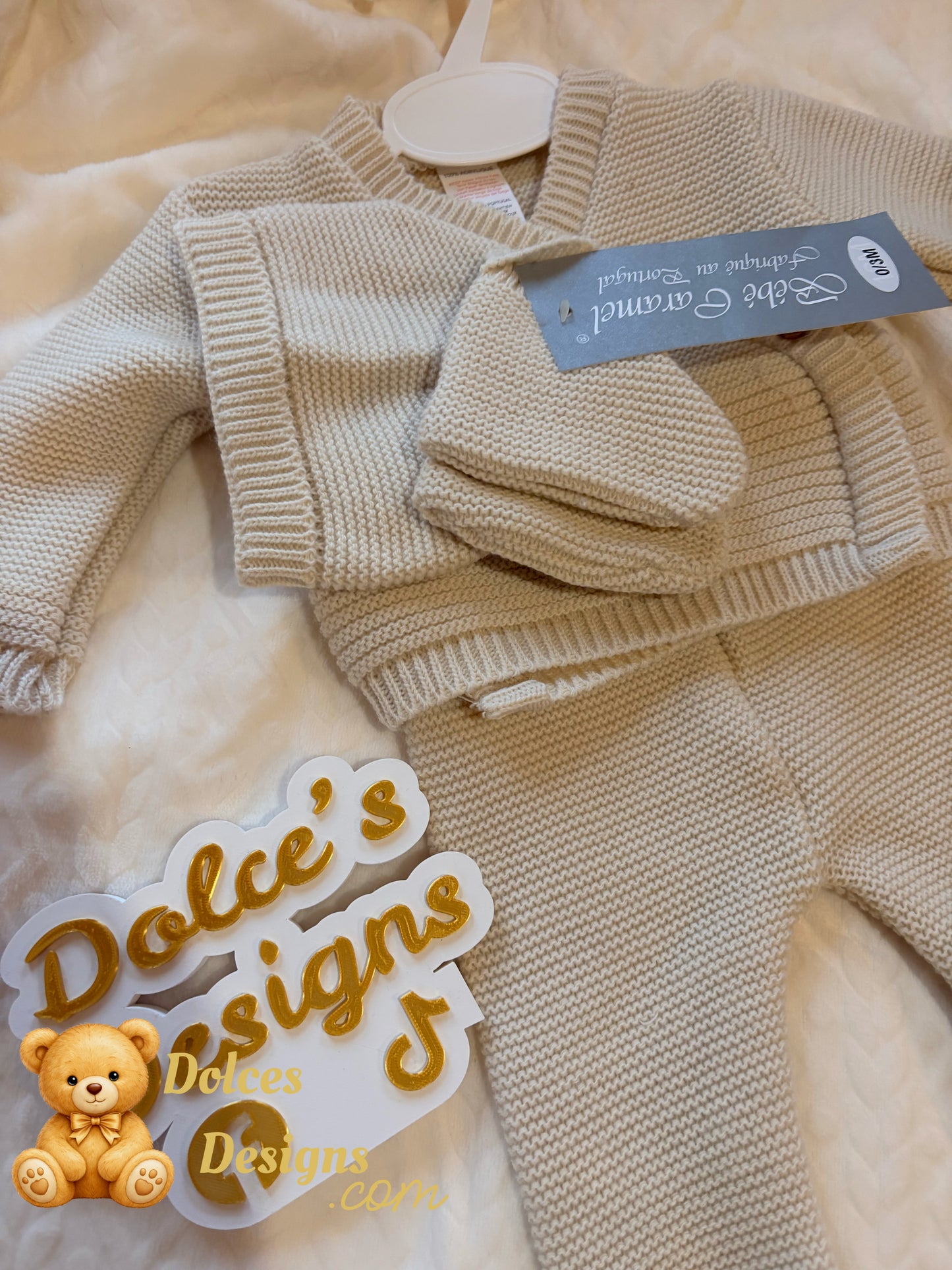 🧶 4 Piece Knitted Baby Set – 0-3 Month