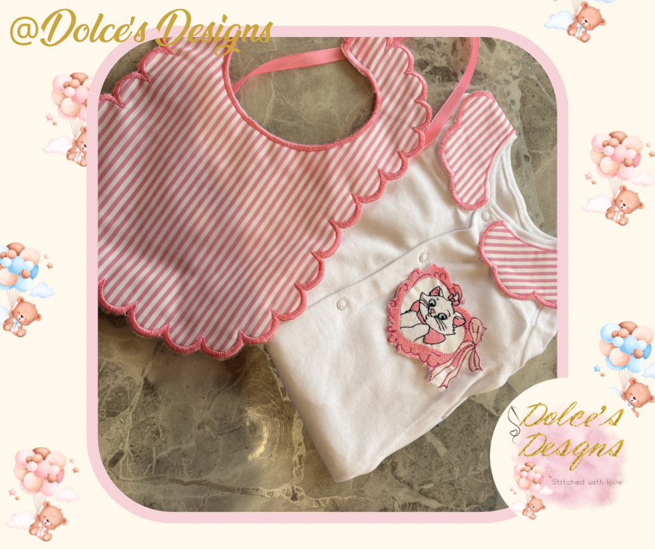 Marie 2 Piece Baby Set – Scallop Bib & Embroidered Babygrow 🎀🐾