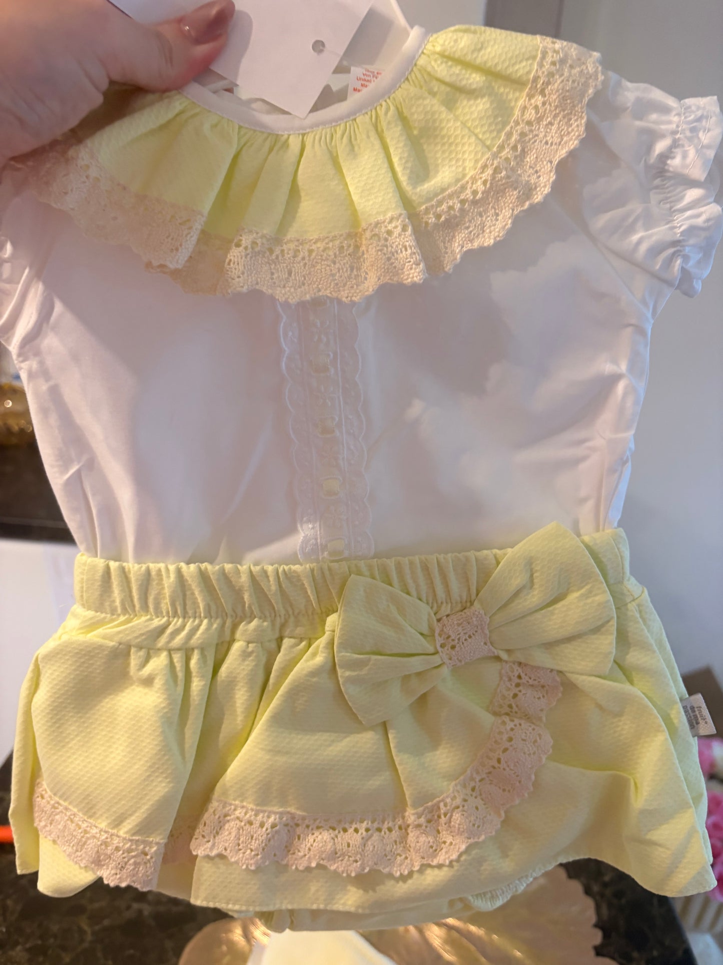 Spanish Boutique 3-Piece Baby Set – Lemon Lace Top, Bloomers & Cardigan