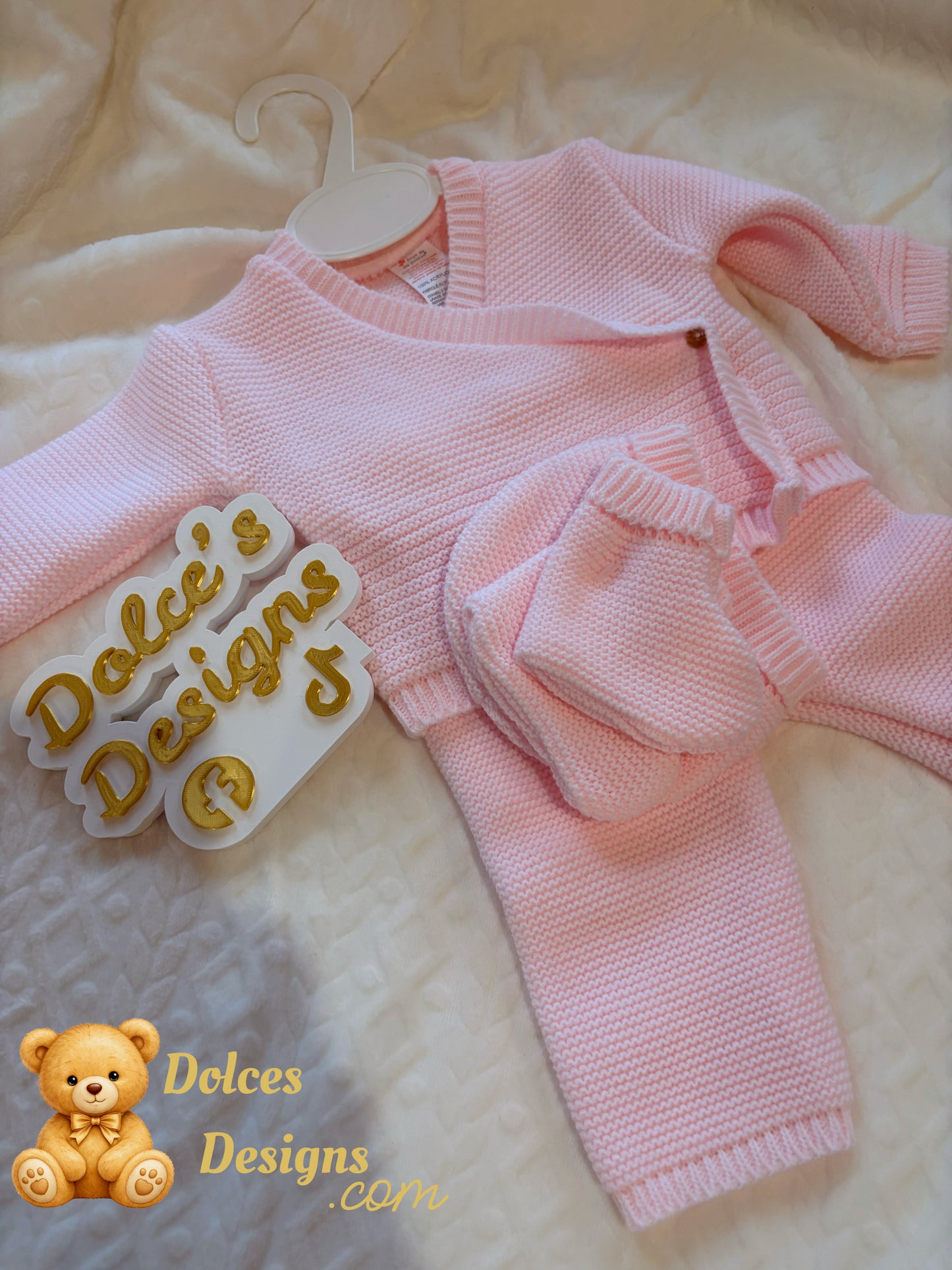 🧶 4 Piece Knitted Baby Set – 0-3 Month