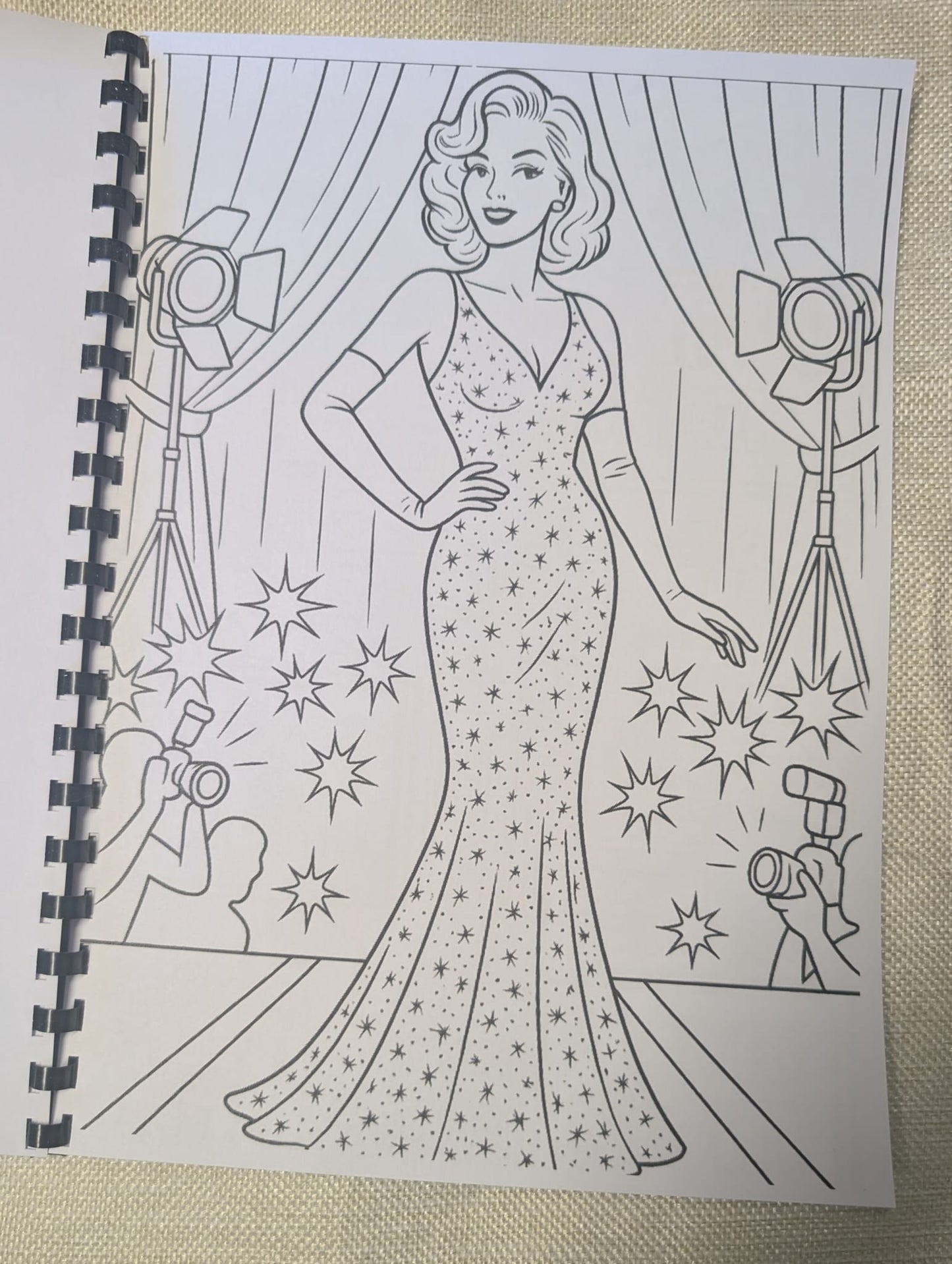 Movie Night Colouring Book – Cosy Cinema, Popcorn & Film Night Colouring Book | 20+ Relaxing Movie-Themed Pages