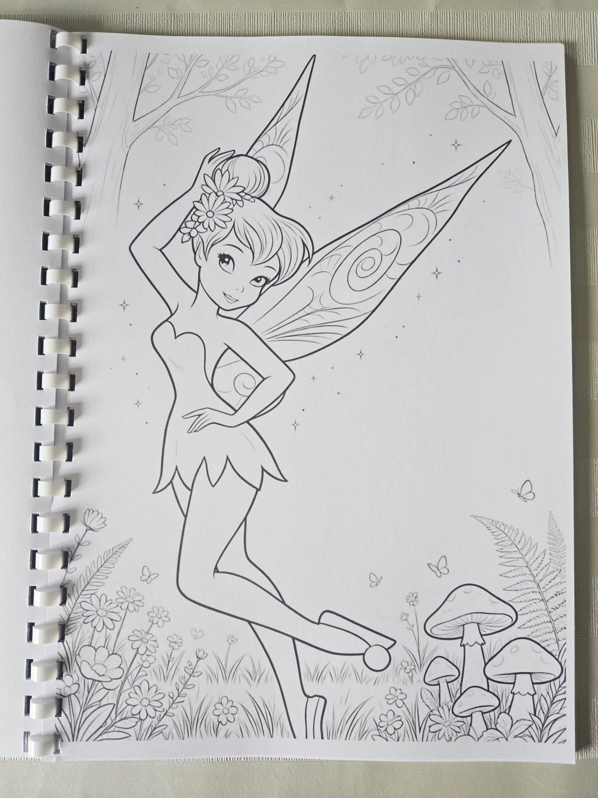 Tinkerbell colouring book fairy and flowers page