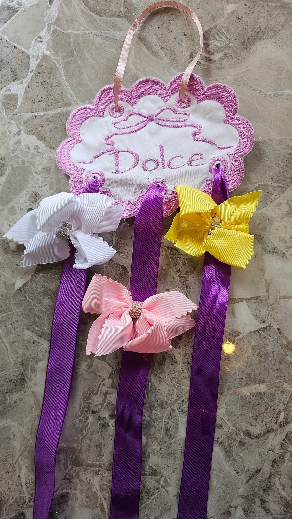 Hair bow holder
