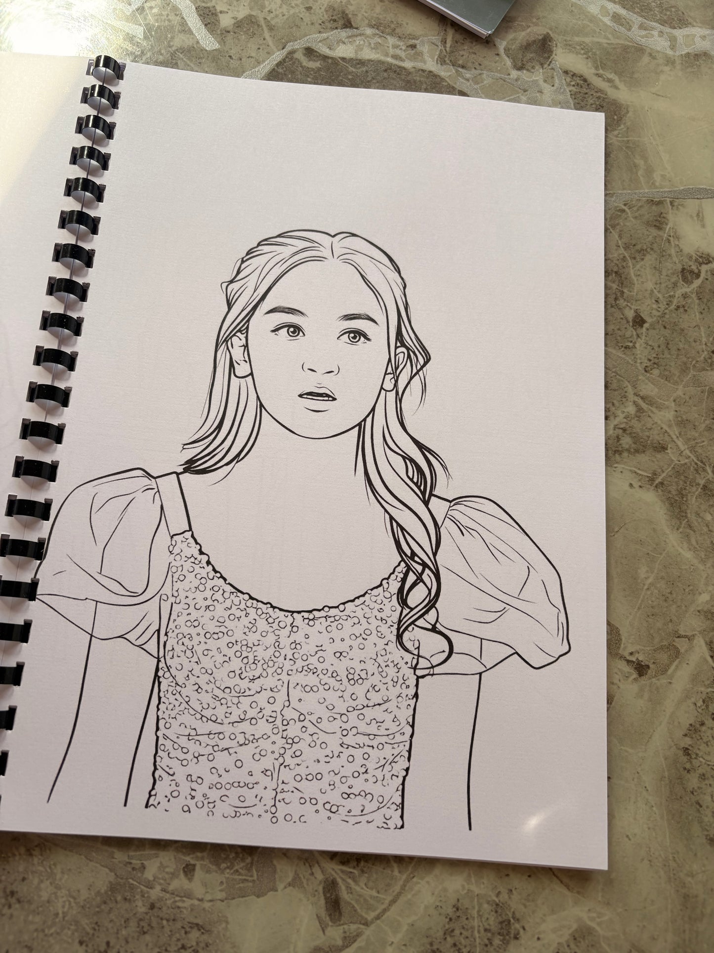 XO Kitty Colouring Book A4 | Romantic Teen Drama Colouring Book | 20+ Pages | Aesthetic Colouring Book | Printed in UK