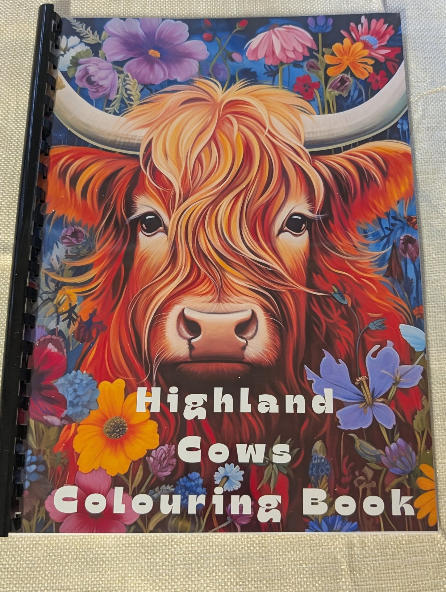 Adult Highland Cows Colouring Book – Relaxing Highland Cow Colouring Book for Adults | 20+ Detailed Countryside Colouring Pages