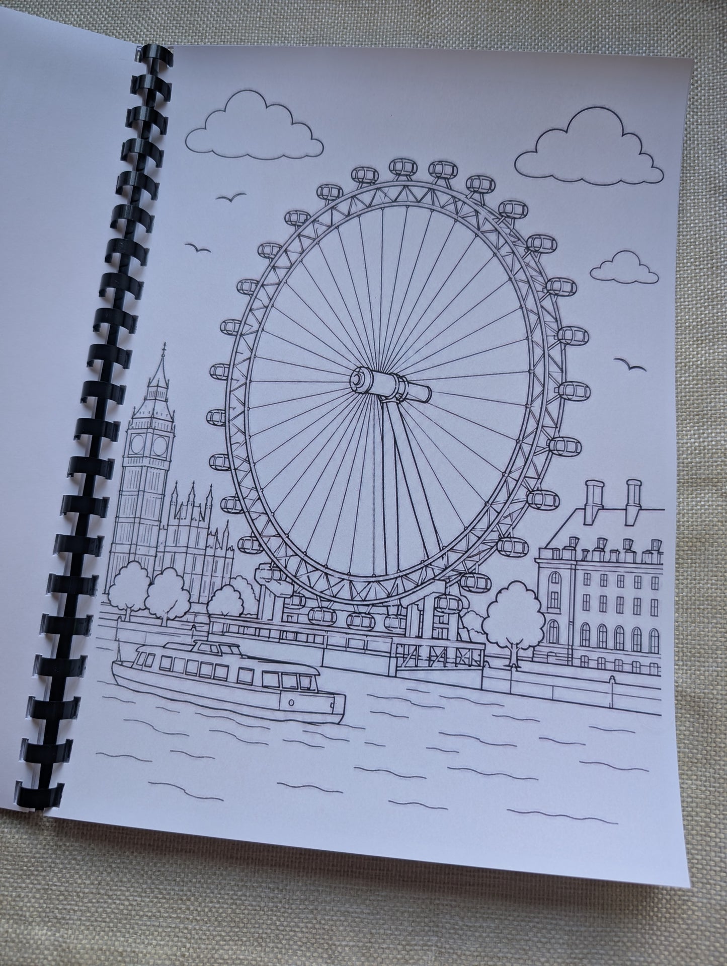 London Landmarks Colouring Book – Famous London Sights & Attractions | 20+ Iconic UK Colouring Pages