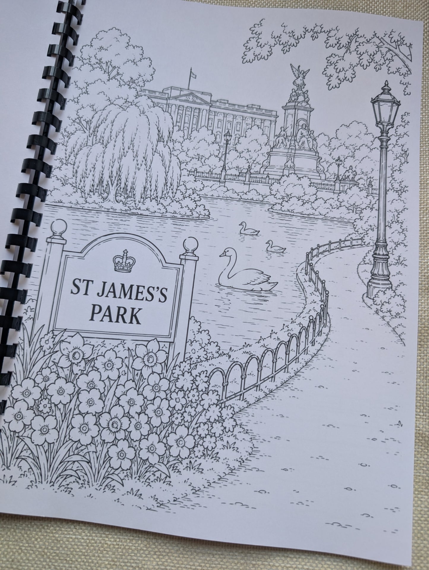London Landmarks Colouring Book – Famous London Sights & Attractions | 20+ Iconic UK Colouring Pages