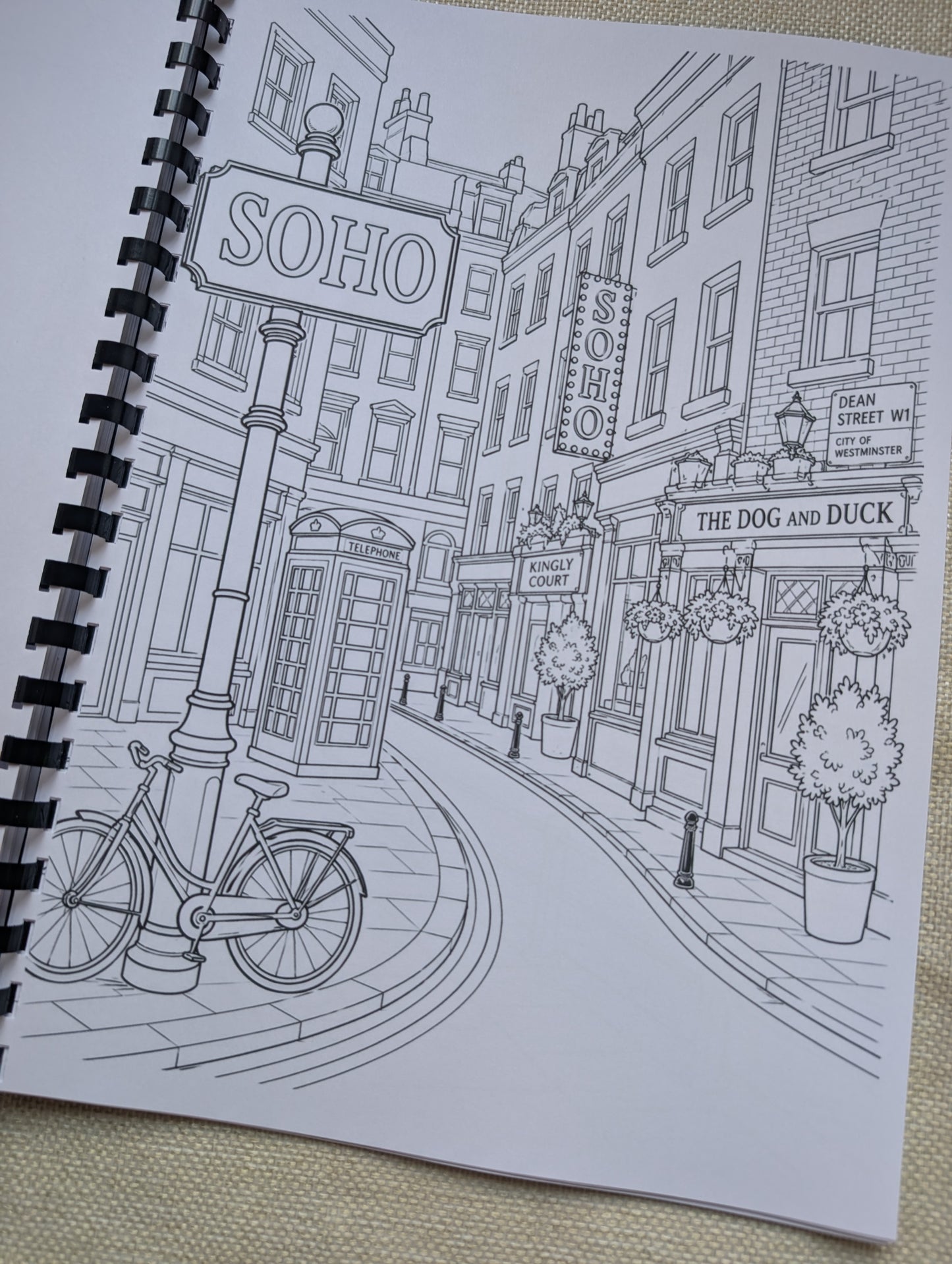 London Landmarks Colouring Book – Famous London Sights & Attractions | 20+ Iconic UK Colouring Pages
