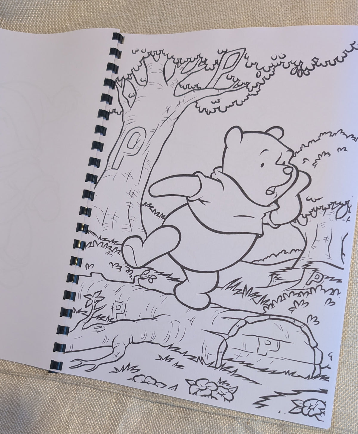 Winnie the Pooh Colouring Book | Classic Pooh Bear Inspired Colouring Book