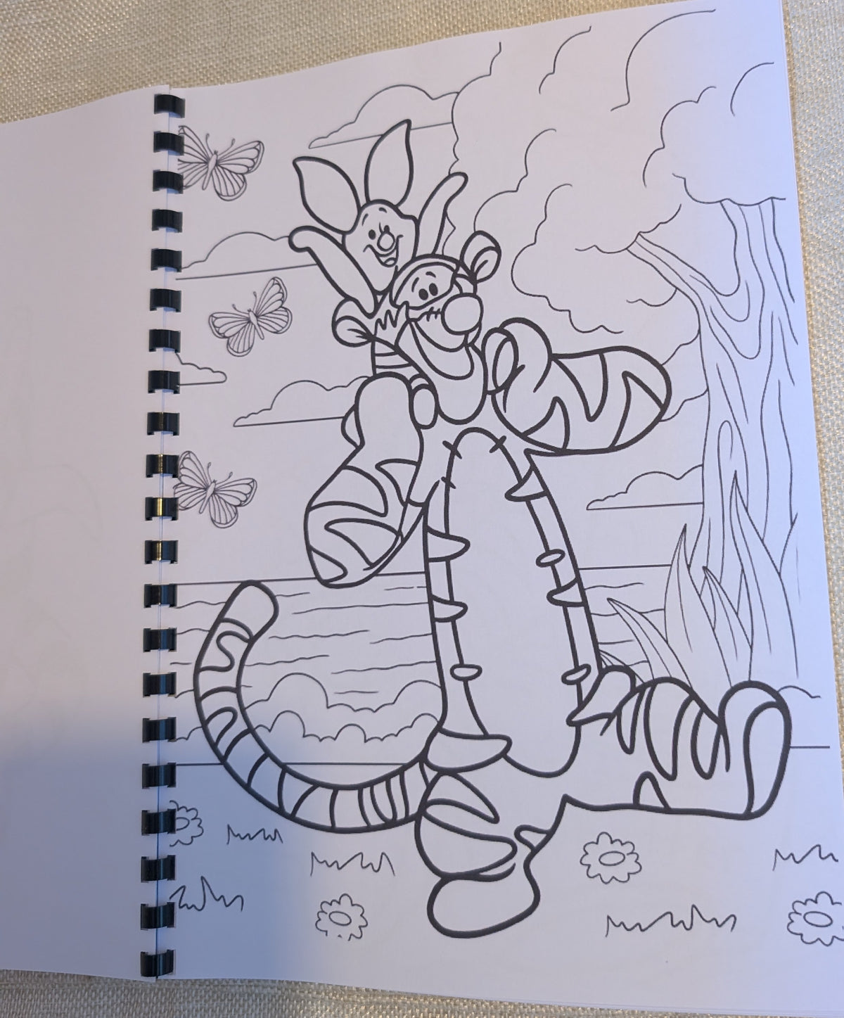 Tigger Colouring Book | Classic Character Inspired A4 Colouring Book
