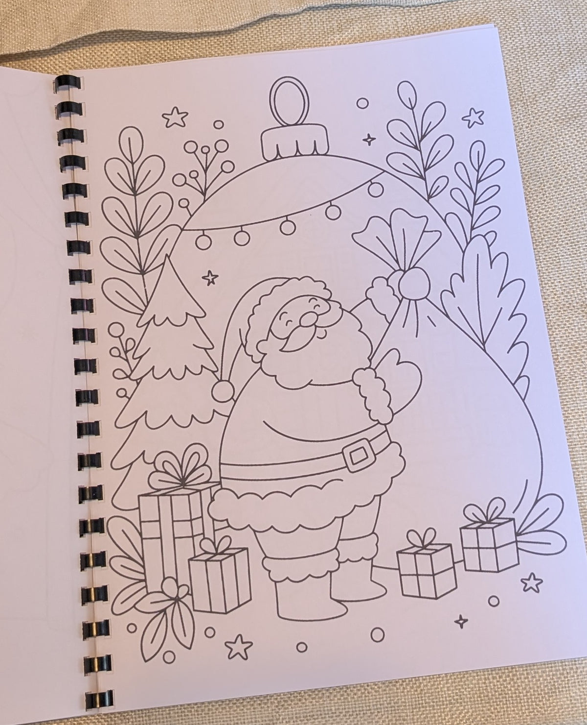 Kids Christmas Colouring Book | Festive A4 Colouring Activity Book