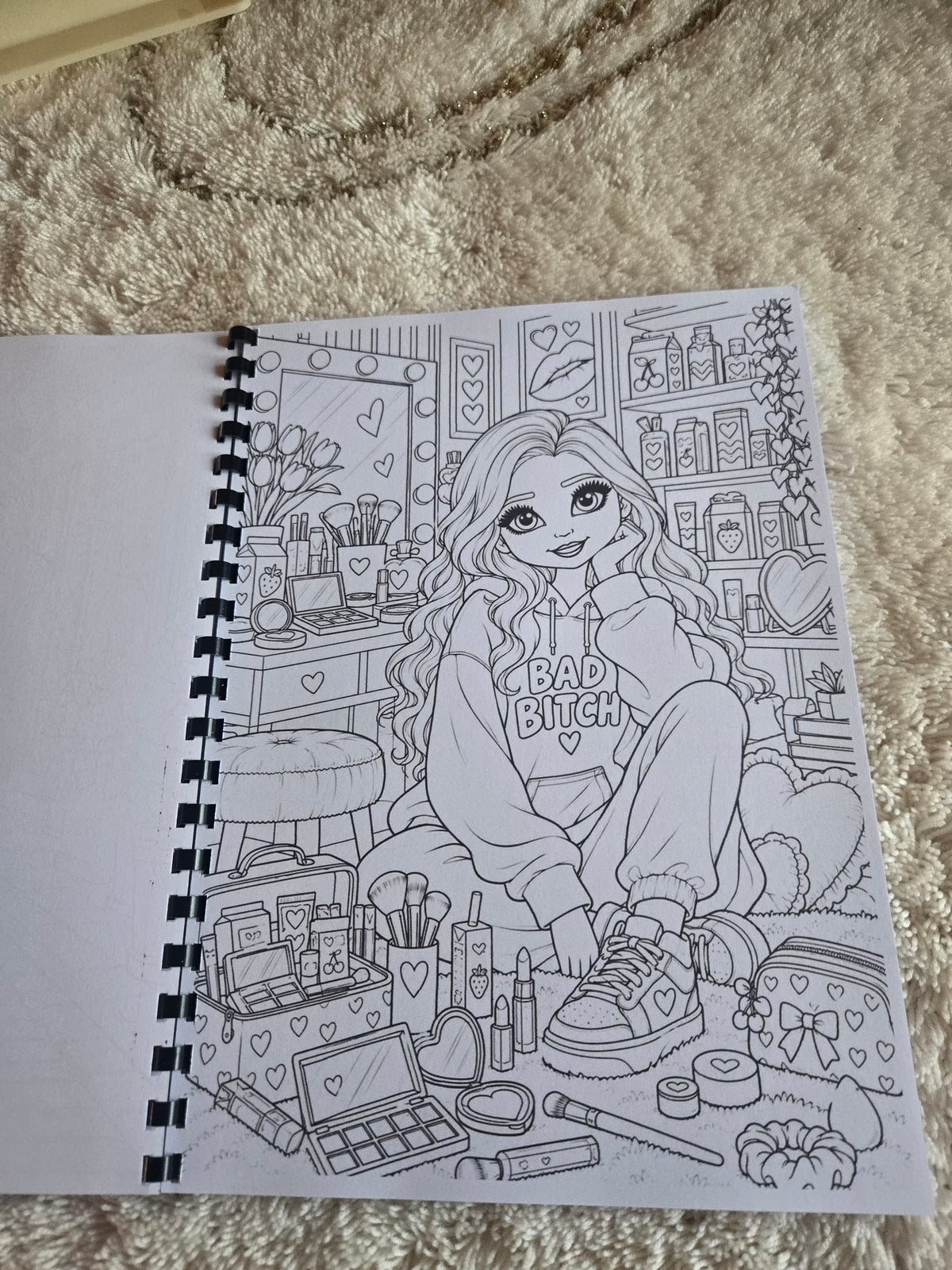 Pretty Little Moments colouring book photo 2