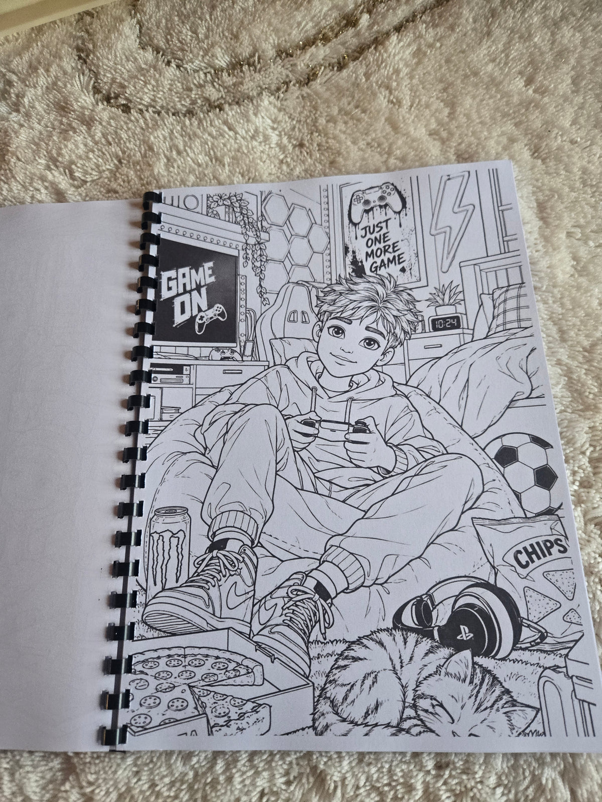 Pretty Little Moments colouring book photo 4