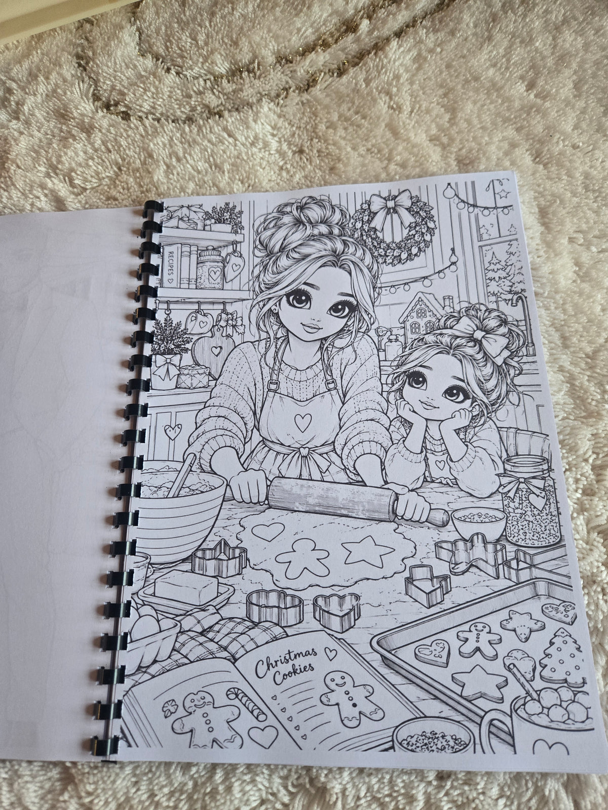 Pretty Little Moments colouring book photo 6